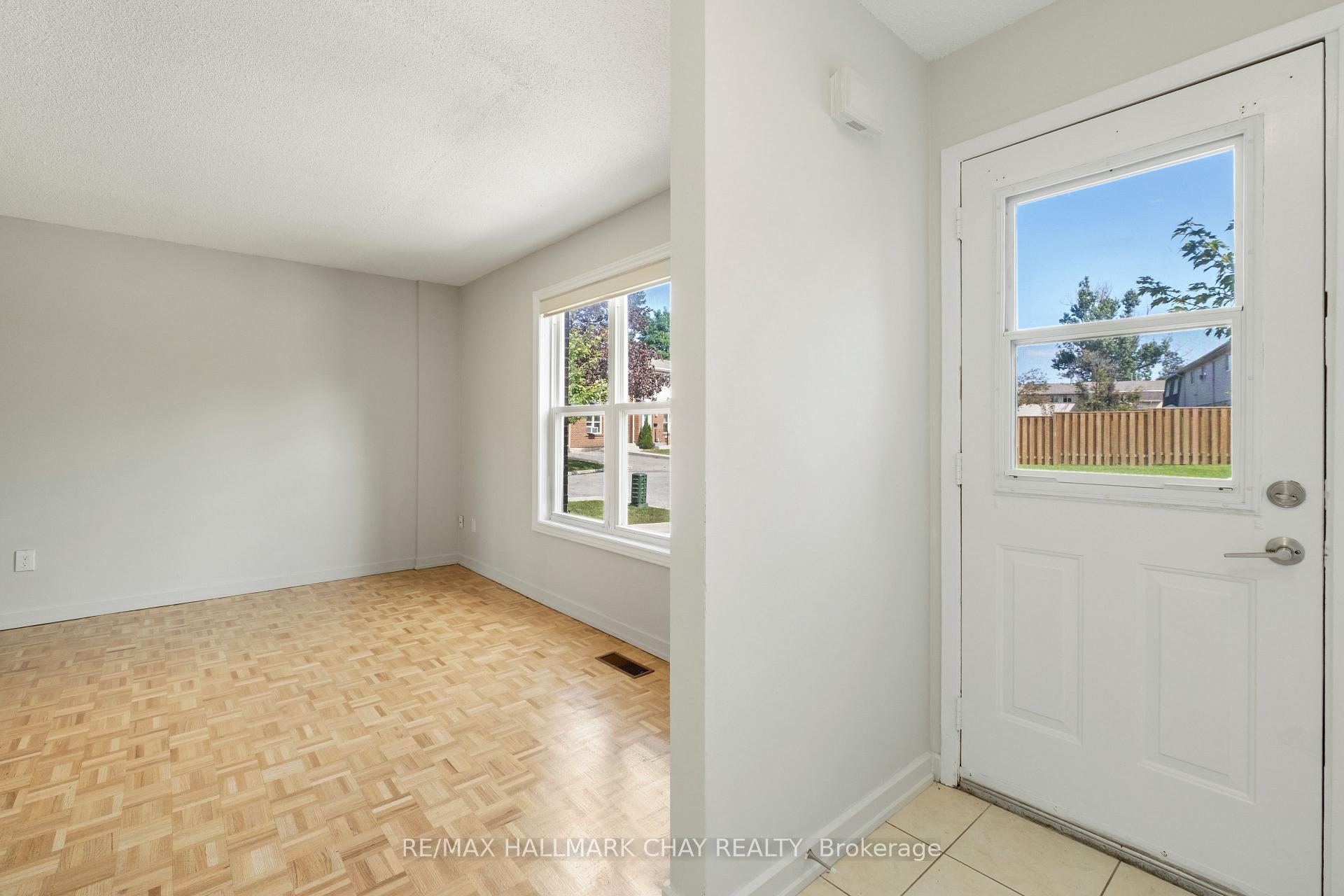Photo 5 of Unit 97, 177 Bayview Drive, Barrie, Allandale — HOMEH