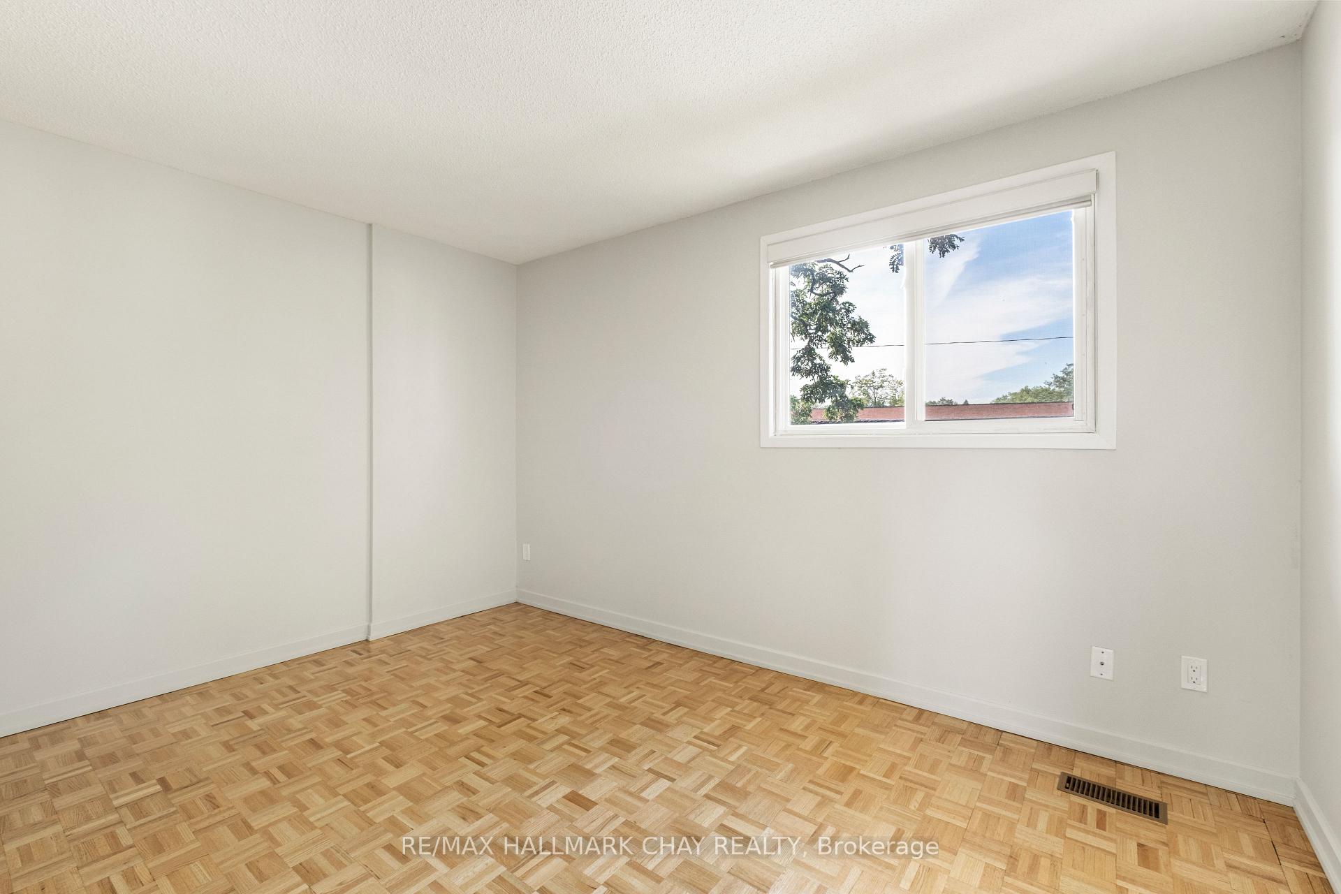 Photo 12 of Unit 97, 177 Bayview Drive, Barrie, Allandale — HOMEH