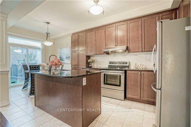 Photo 5 of 33 Robert Osprey Drive, Markham, Cathedraltown — HOMEH