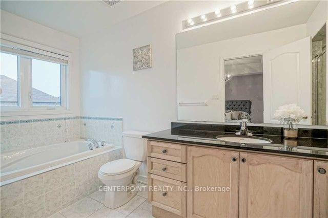 Photo 10 of 33 Robert Osprey Drive, Markham, Cathedraltown — HOMEH