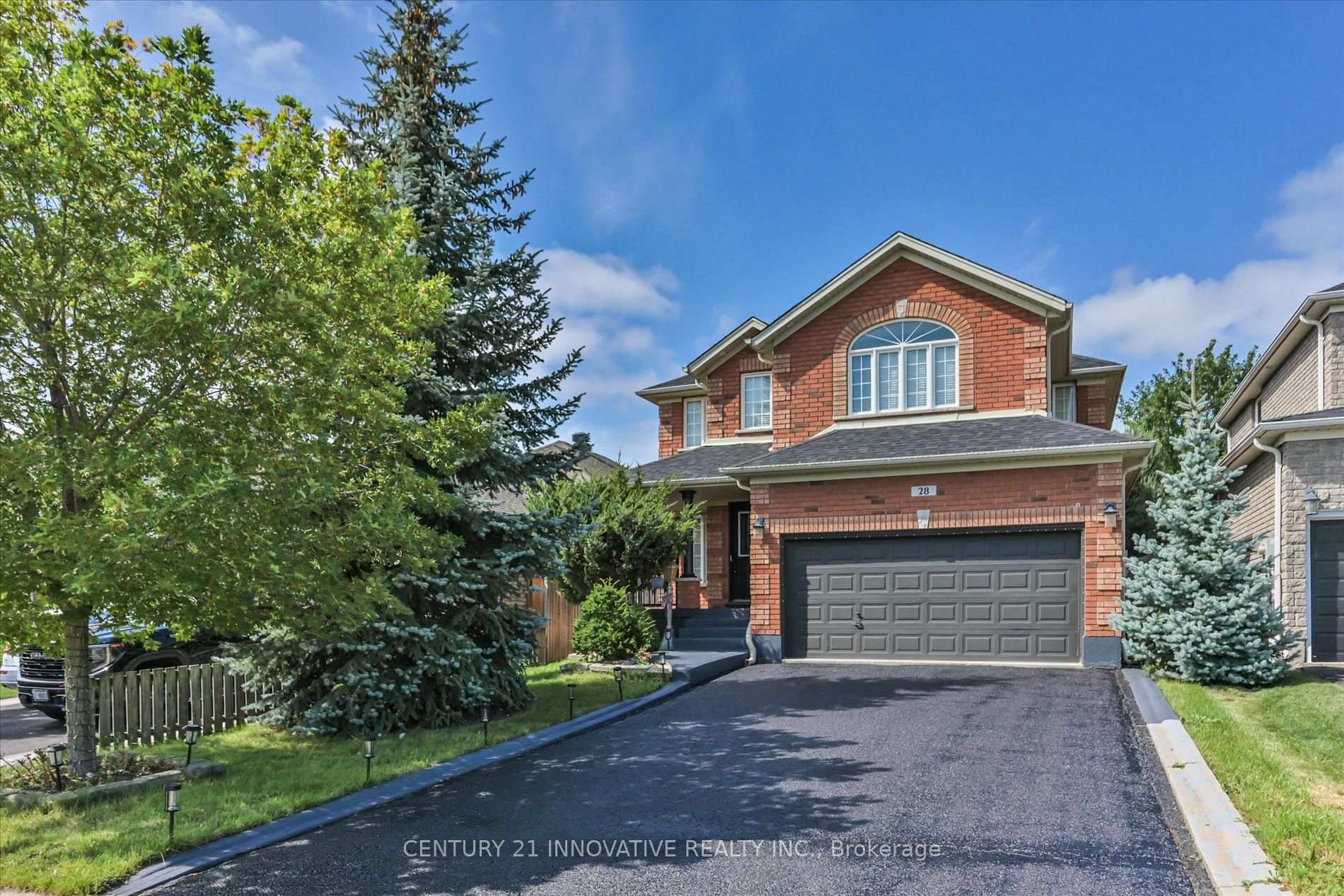 Photo 1 of 28 Empire Drive, Barrie, Innis-Shore — HOMEH
