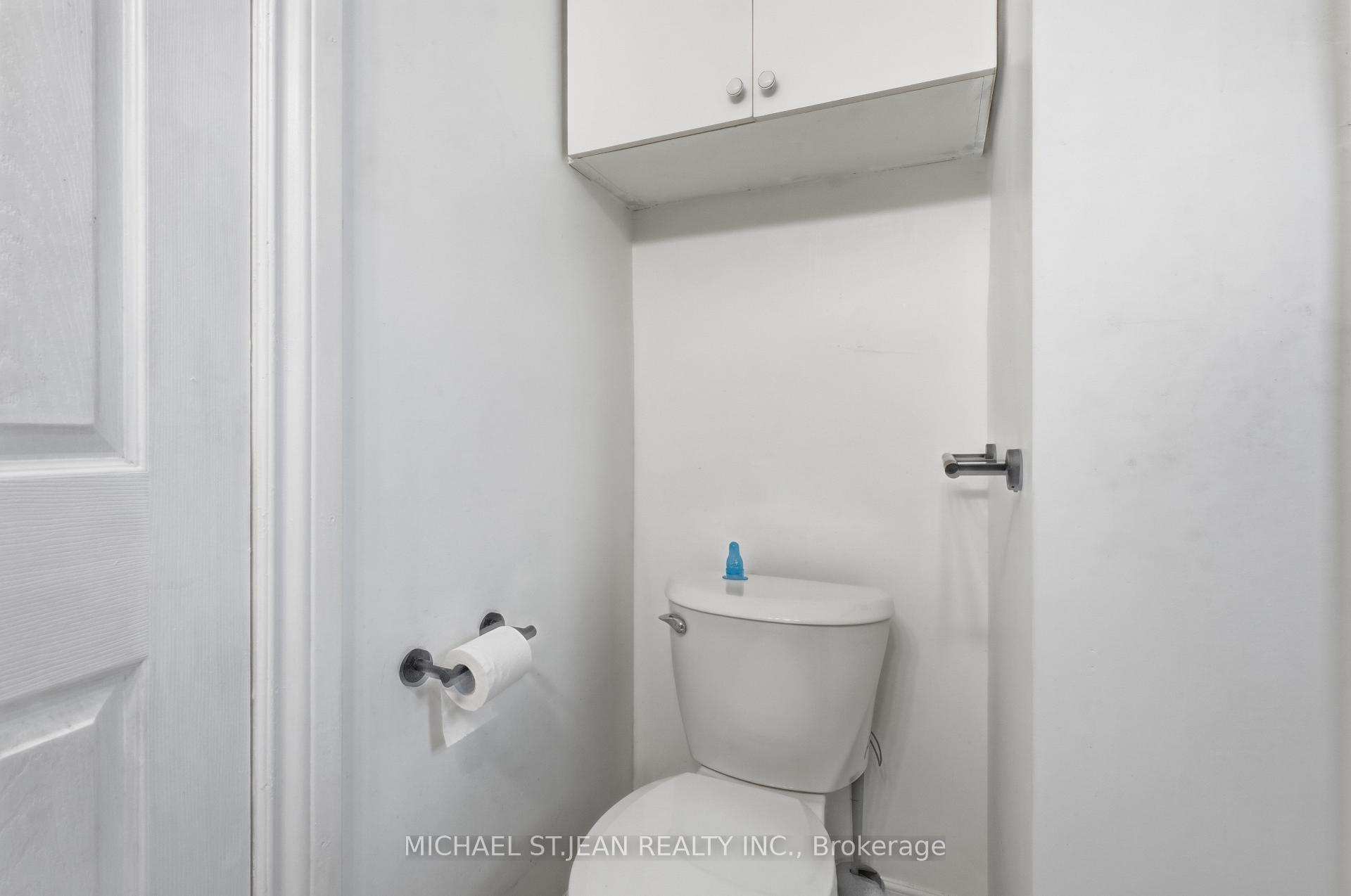 Photo 23 of 1494 Main Street E, Hamilton, Bartonville — HOMEH