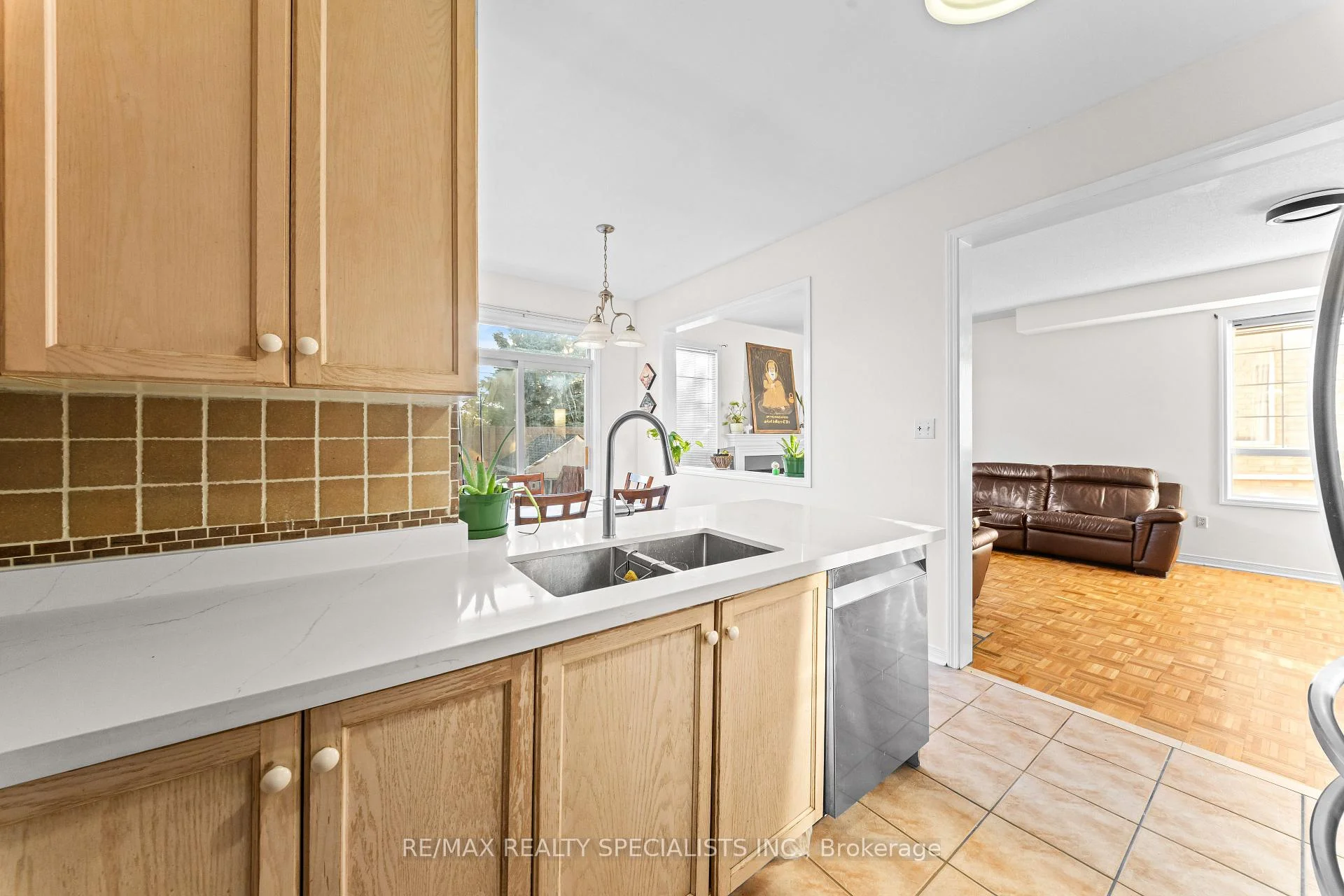 Photo 17 of 60 Kanashiro Street, Brampton, Bram East — HOMEH