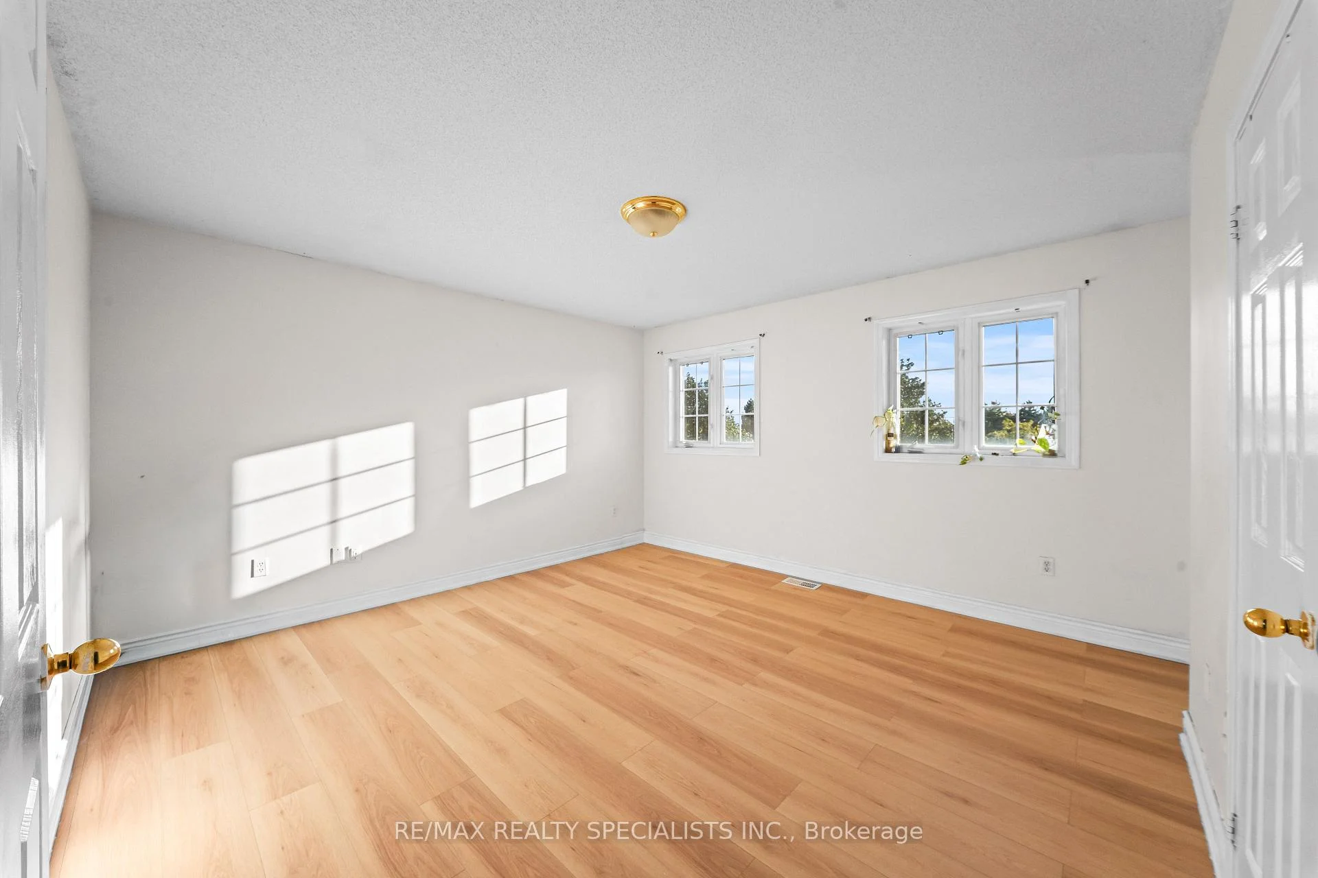 Photo 20 of 60 Kanashiro Street, Brampton, Bram East — HOMEH