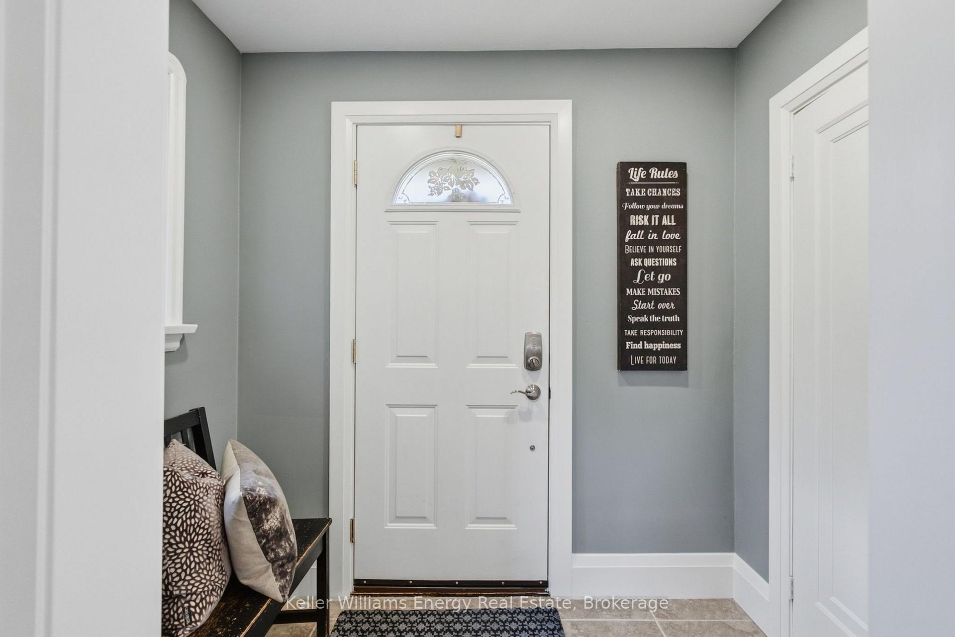 Photo 5 of 107 Sutherland Avenue, Oshawa, O'Neill — HOMEH