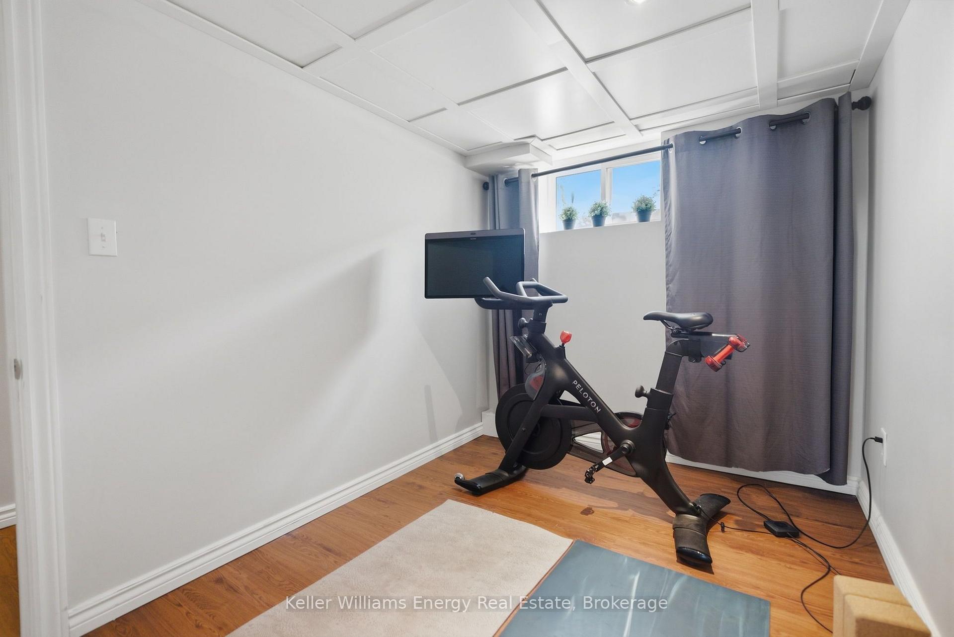 Photo 31 of 107 Sutherland Avenue, Oshawa, O'Neill — HOMEH