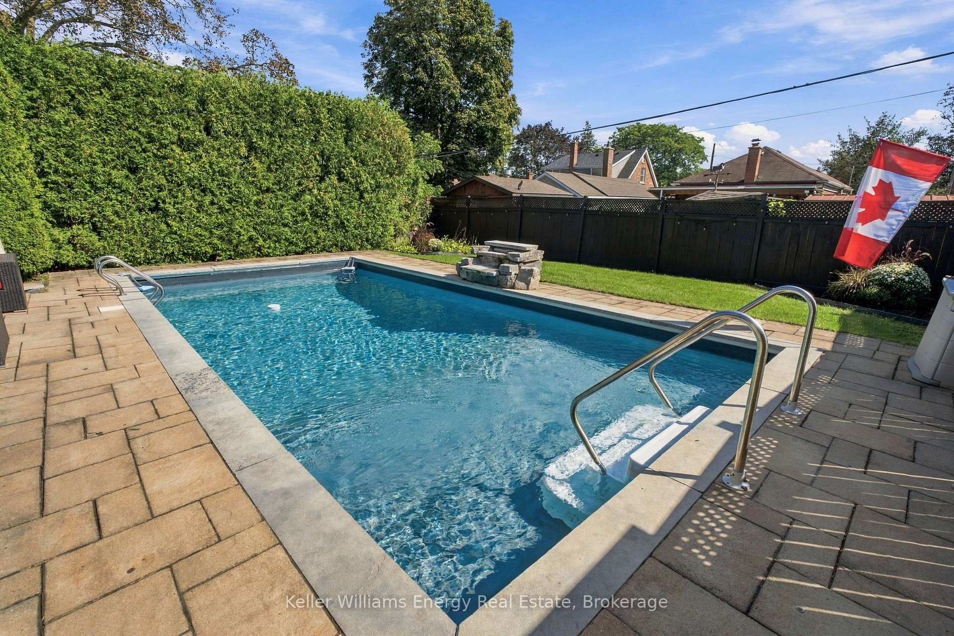 Photo 43 of 107 Sutherland Avenue, Oshawa, O'Neill — HOMEH