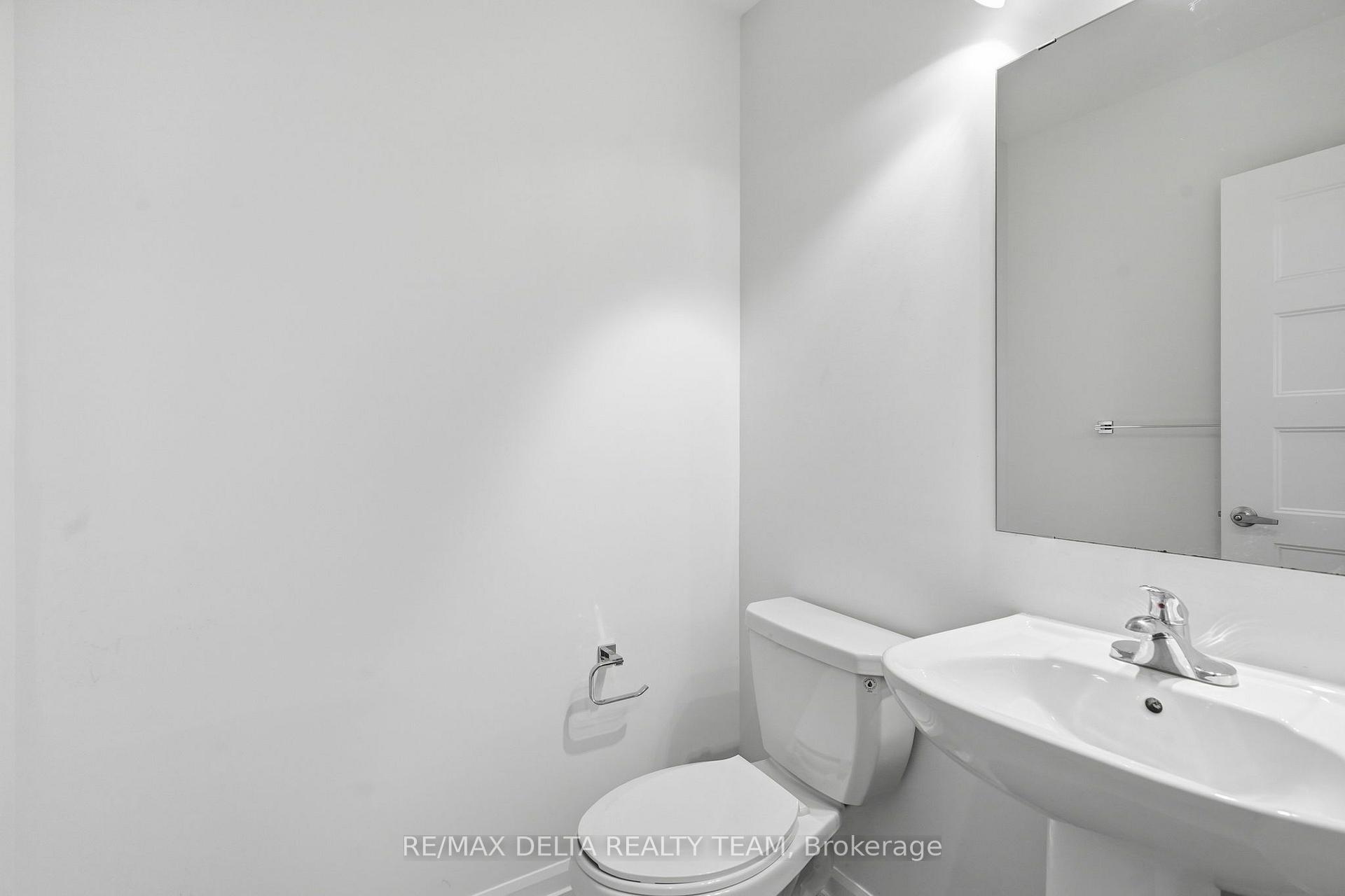 Photo 5 of 561 Halo Private, Ottawa, Chapel Hill — HOMEH