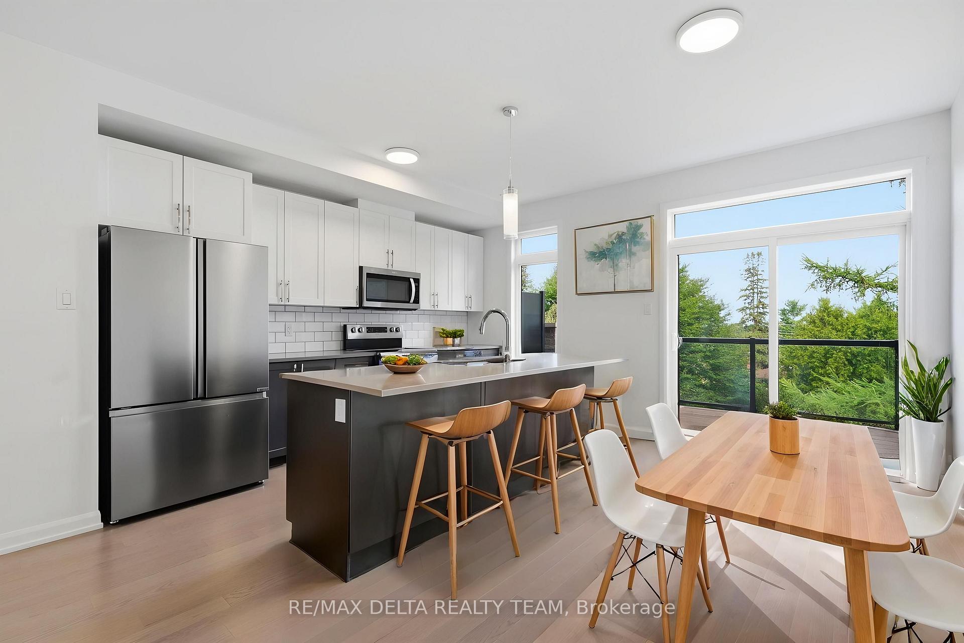 Photo 10 of 561 Halo Private, Ottawa, Chapel Hill — HOMEH