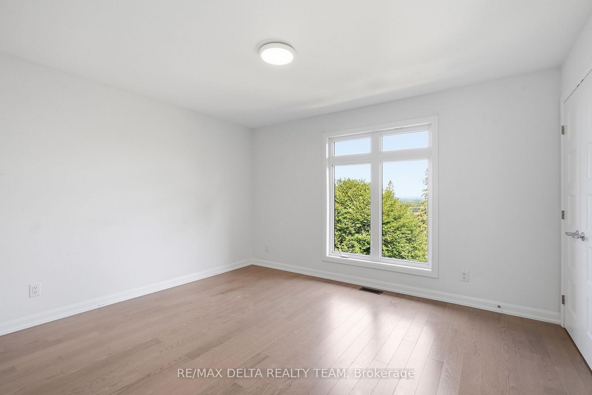 Photo 25 of 561 Halo Private, Ottawa, Chapel Hill — HOMEH