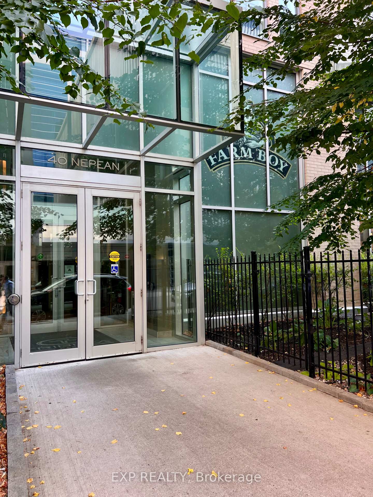 Photo 2 of Unit 2001, 40 Nepean Street, Ottawa, Ottawa Centre — HOMEH