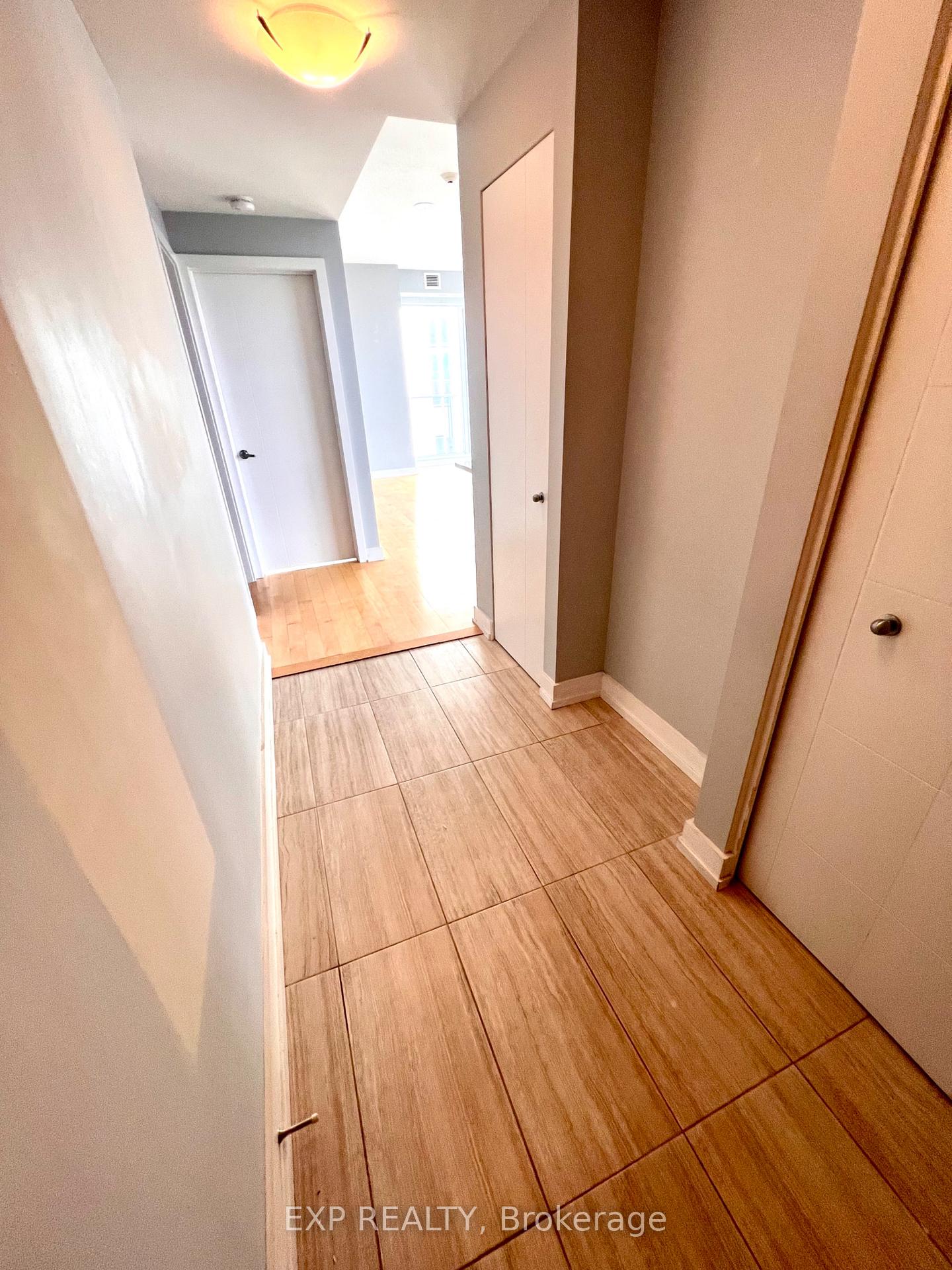 Photo 6 of Unit 2001, 40 Nepean Street, Ottawa, Ottawa Centre — HOMEH