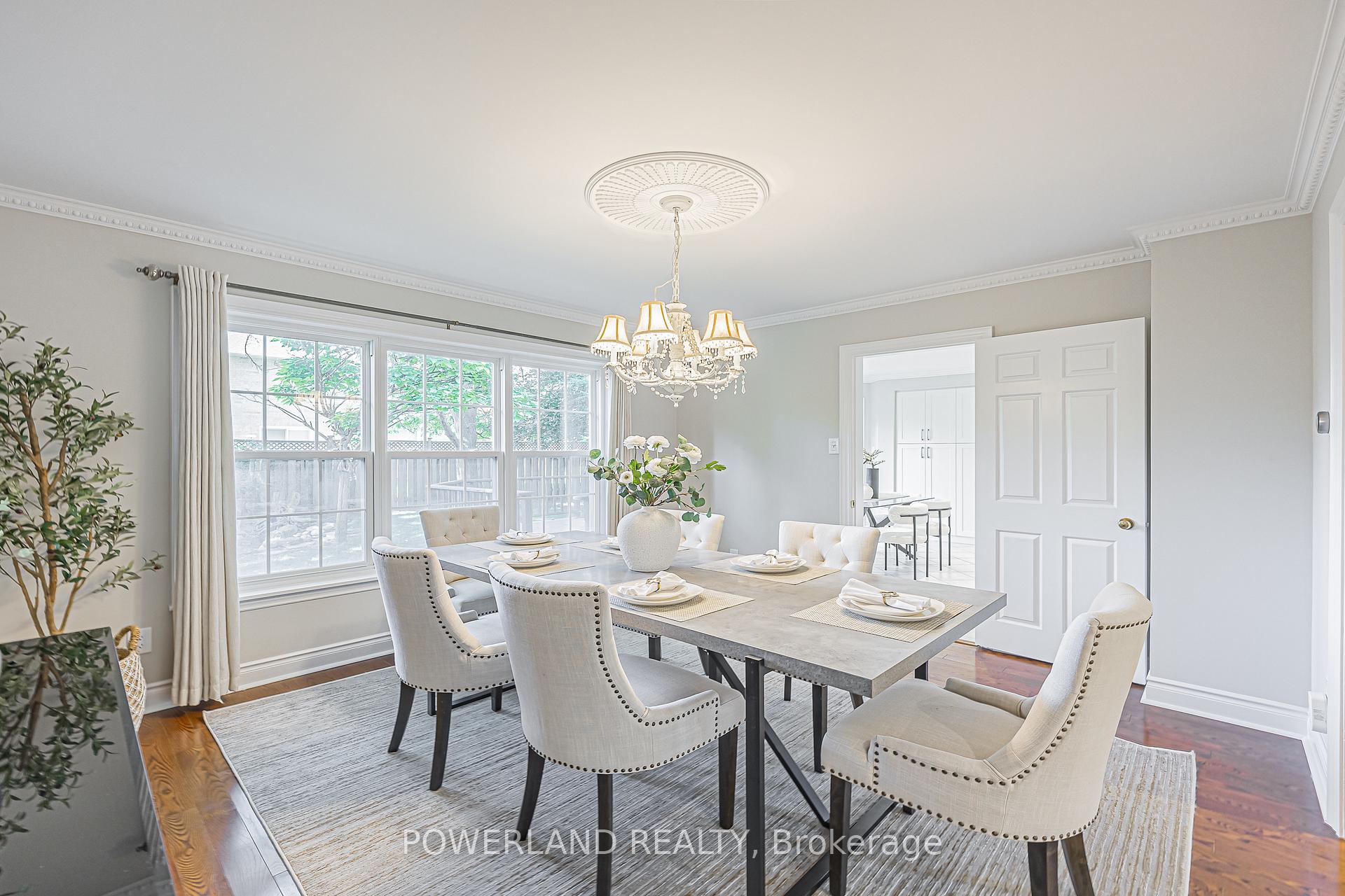 Photo 13 of 61 Addington Square, Markham, Unionville — HOMEH
