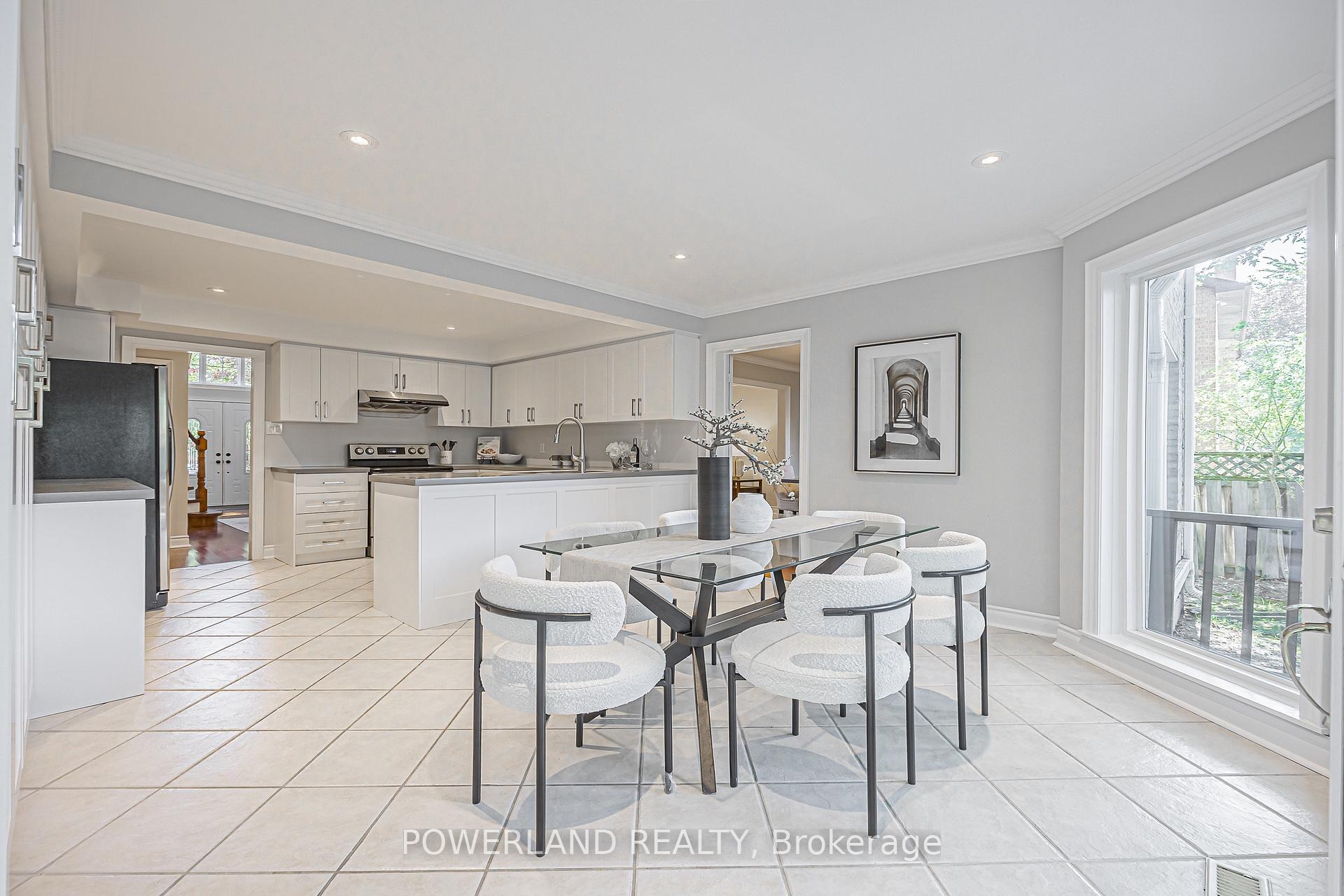 Photo 19 of 61 Addington Square, Markham, Unionville — HOMEH
