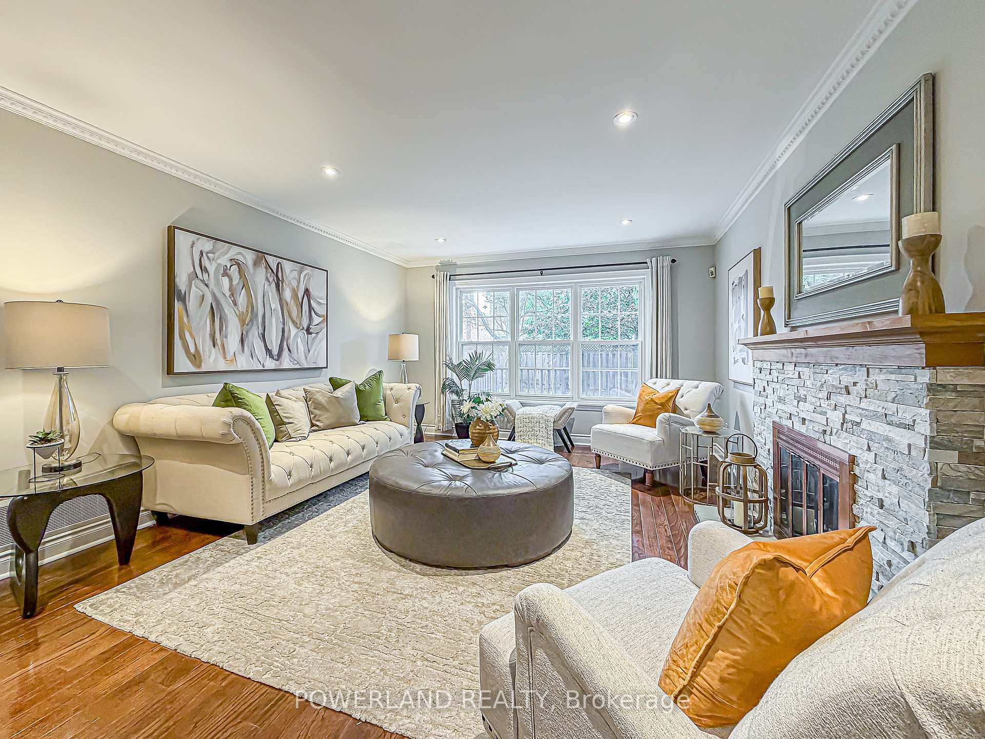 Photo 21 of 61 Addington Square, Markham, Unionville — HOMEH