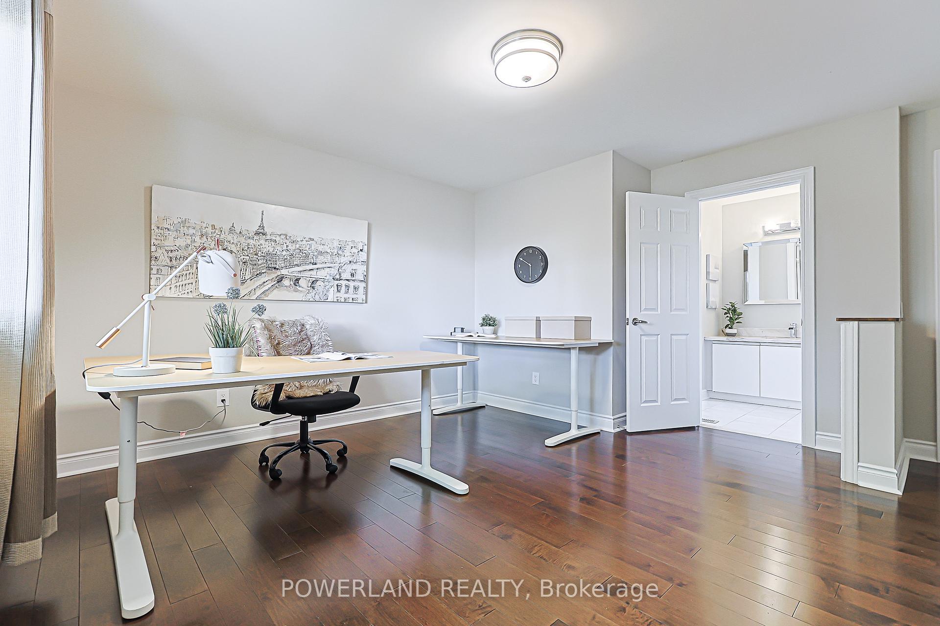 Photo 38 of 61 Addington Square, Markham, Unionville — HOMEH
