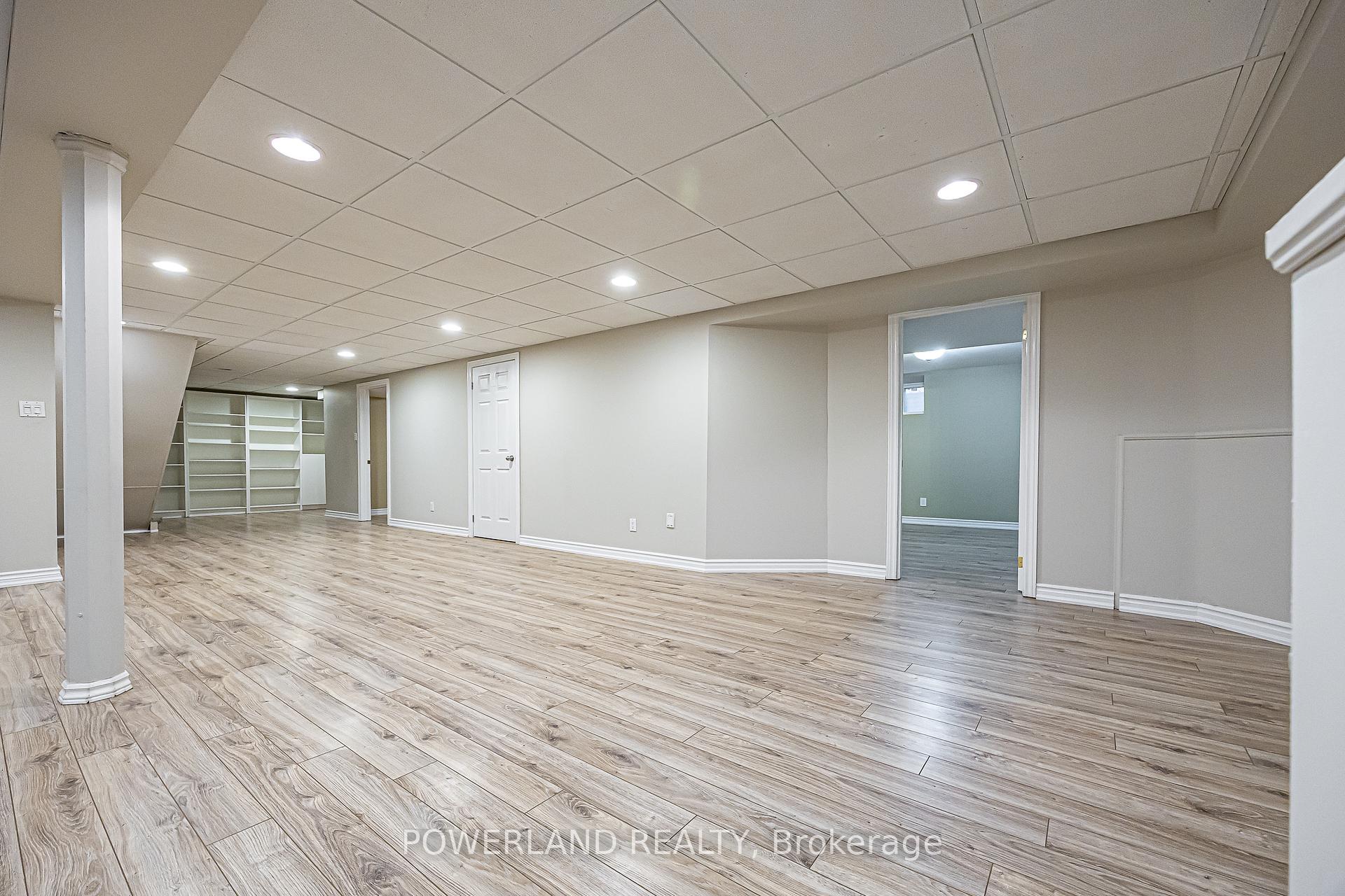 Photo 41 of 61 Addington Square, Markham, Unionville — HOMEH