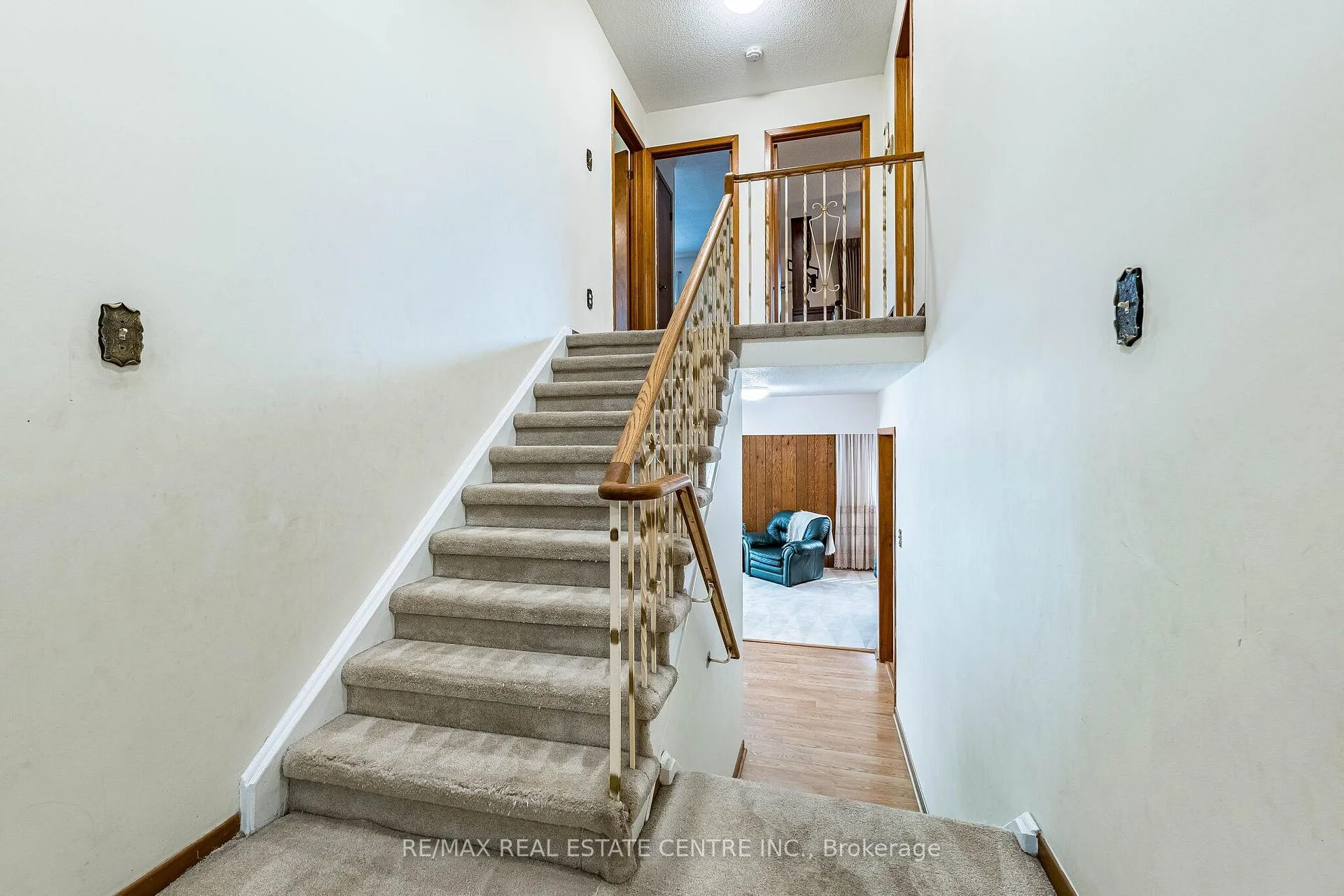 Photo 34 of 86 Jade Crescent, Brampton, Northgate — HOMEH