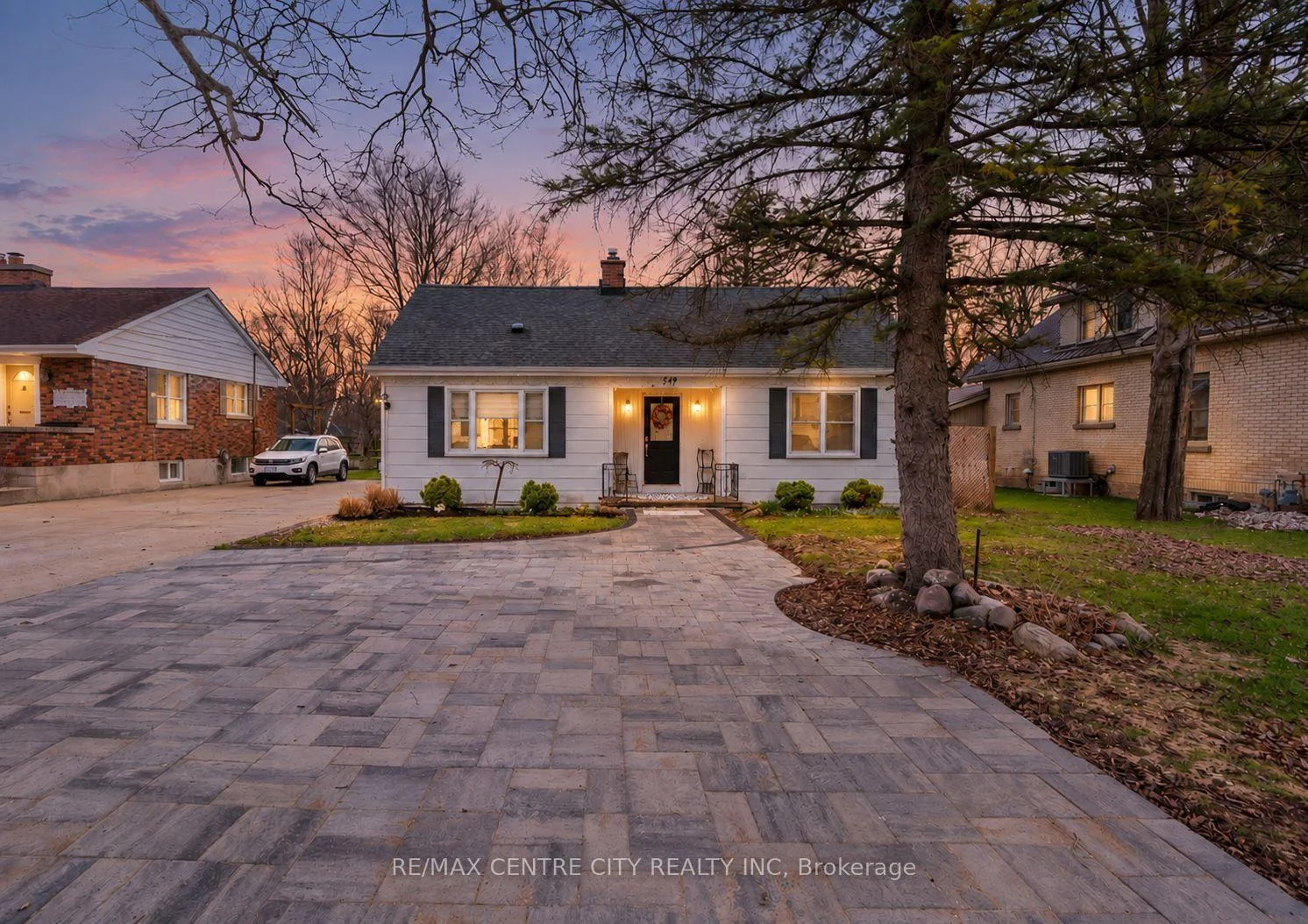 Photo of 549 Victoria Street