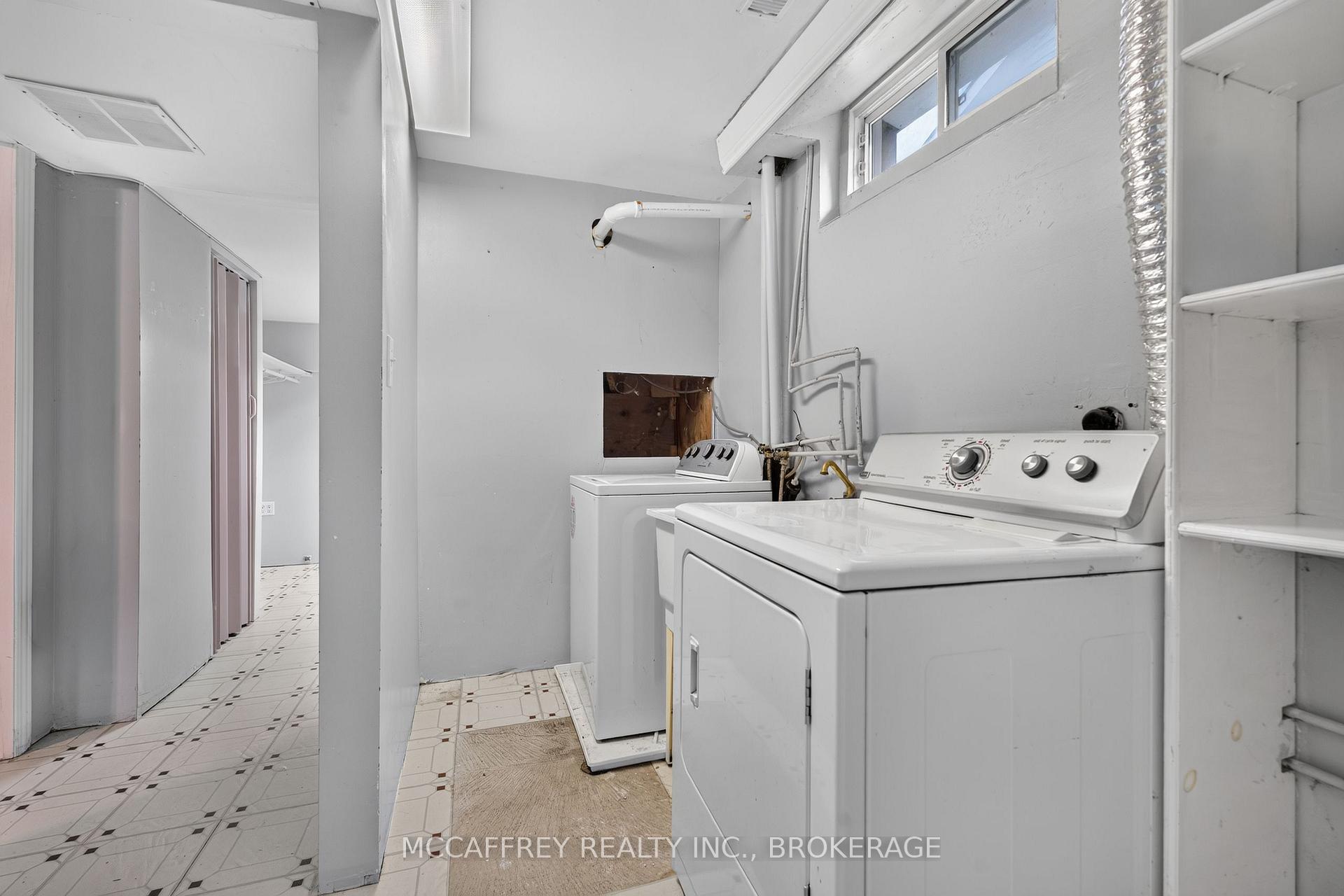 Photo 30 of 582 Barnsley Crescent, Kingston, City SouthWest — HOMEH