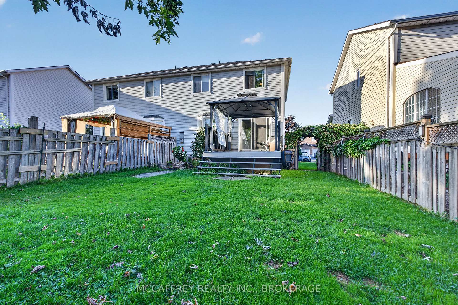 Photo 34 of 582 Barnsley Crescent, Kingston, City SouthWest — HOMEH