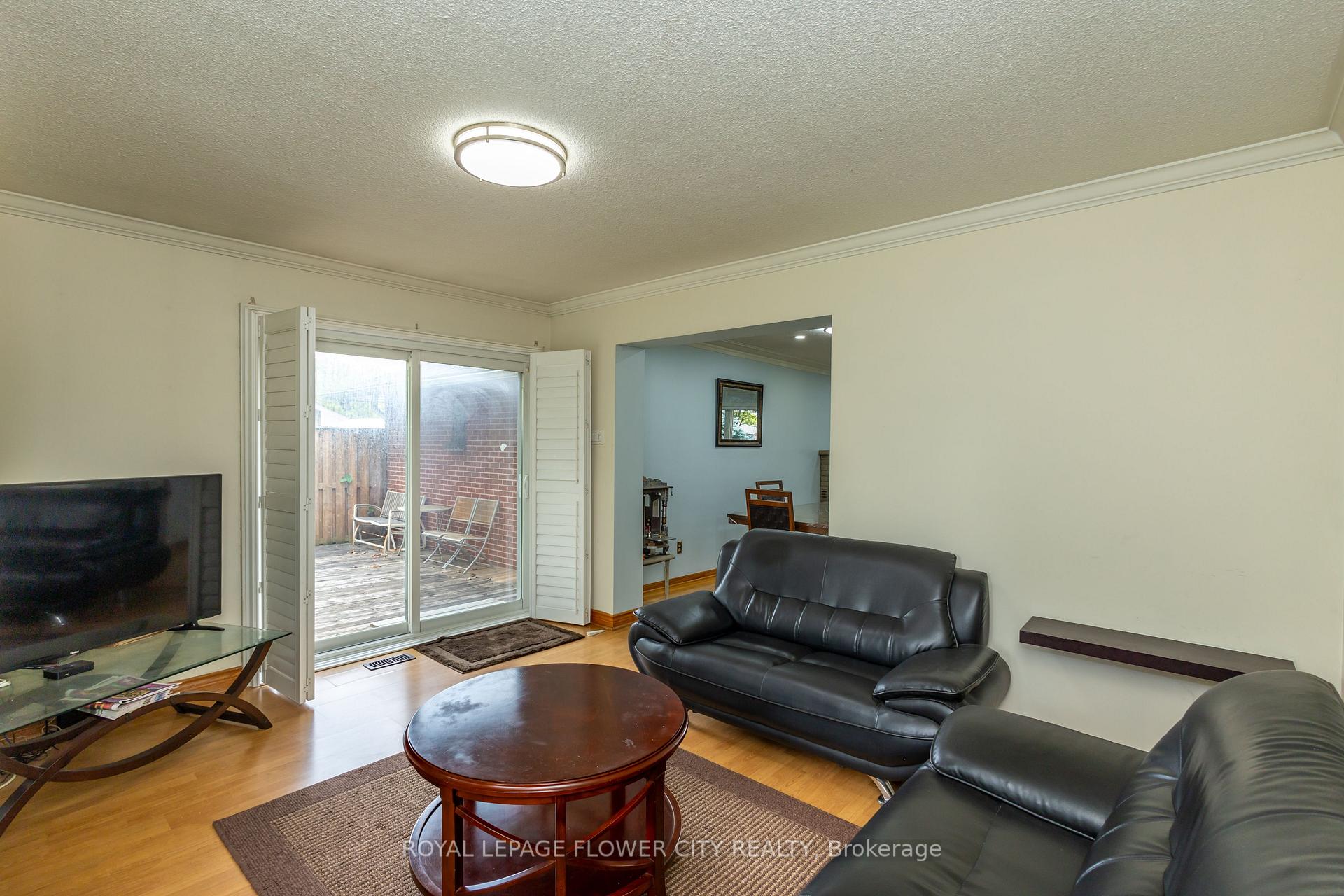 Photo 17 of 3151 Mayfield Road, Brampton, Snelgrove — HOMEH