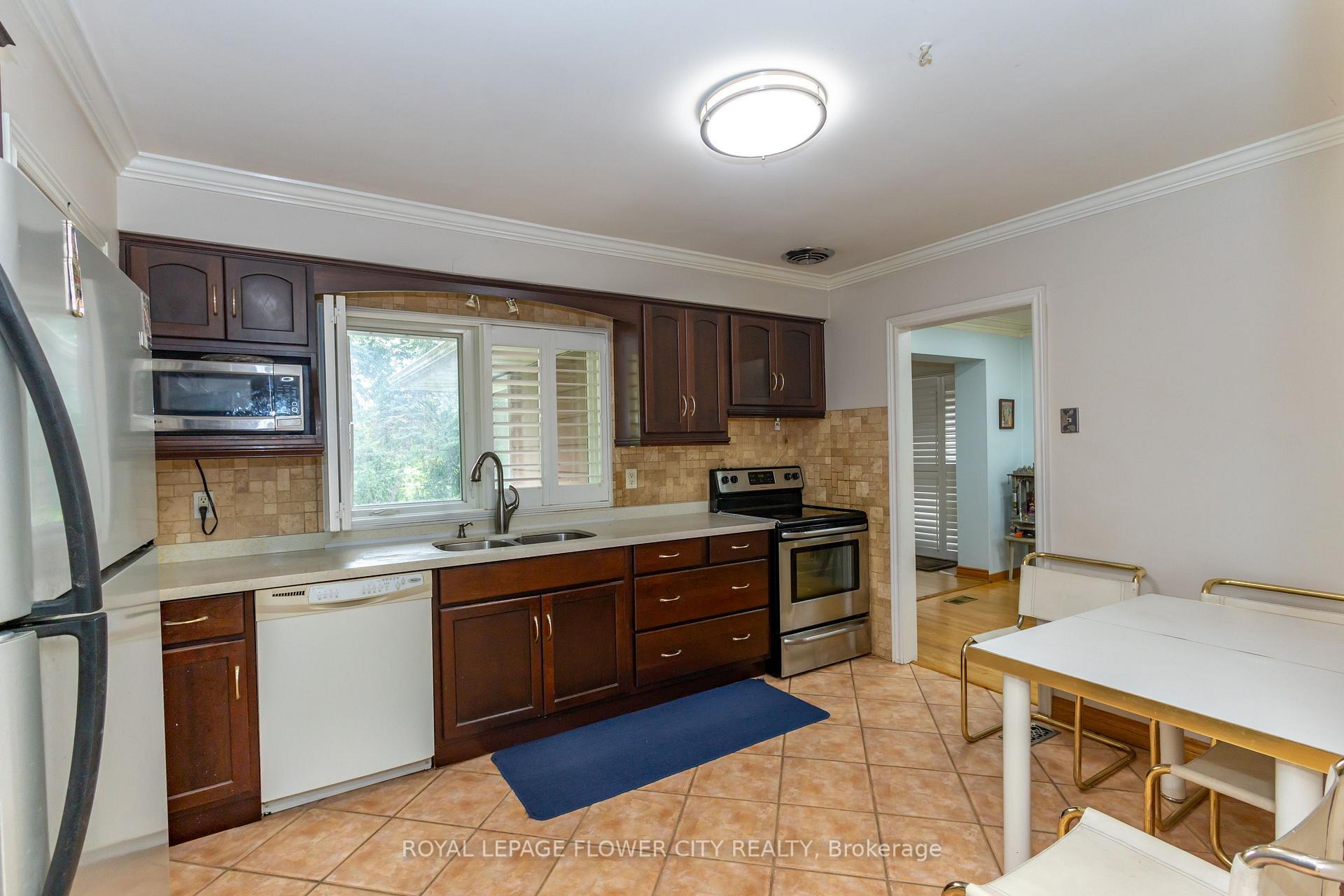 Photo 26 of 3151 Mayfield Road, Brampton, Snelgrove — HOMEH