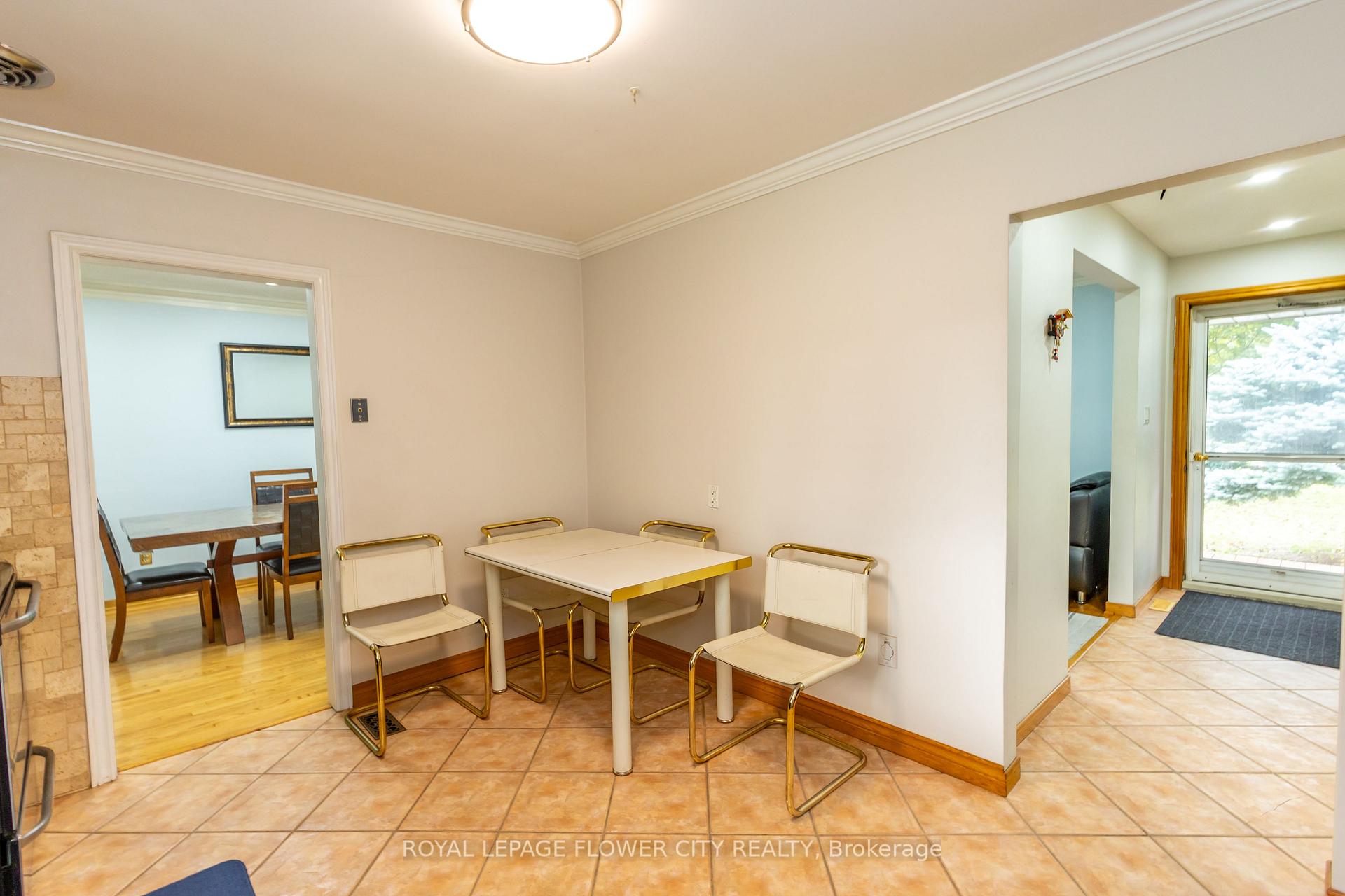 Photo 27 of 3151 Mayfield Road, Brampton, Snelgrove — HOMEH