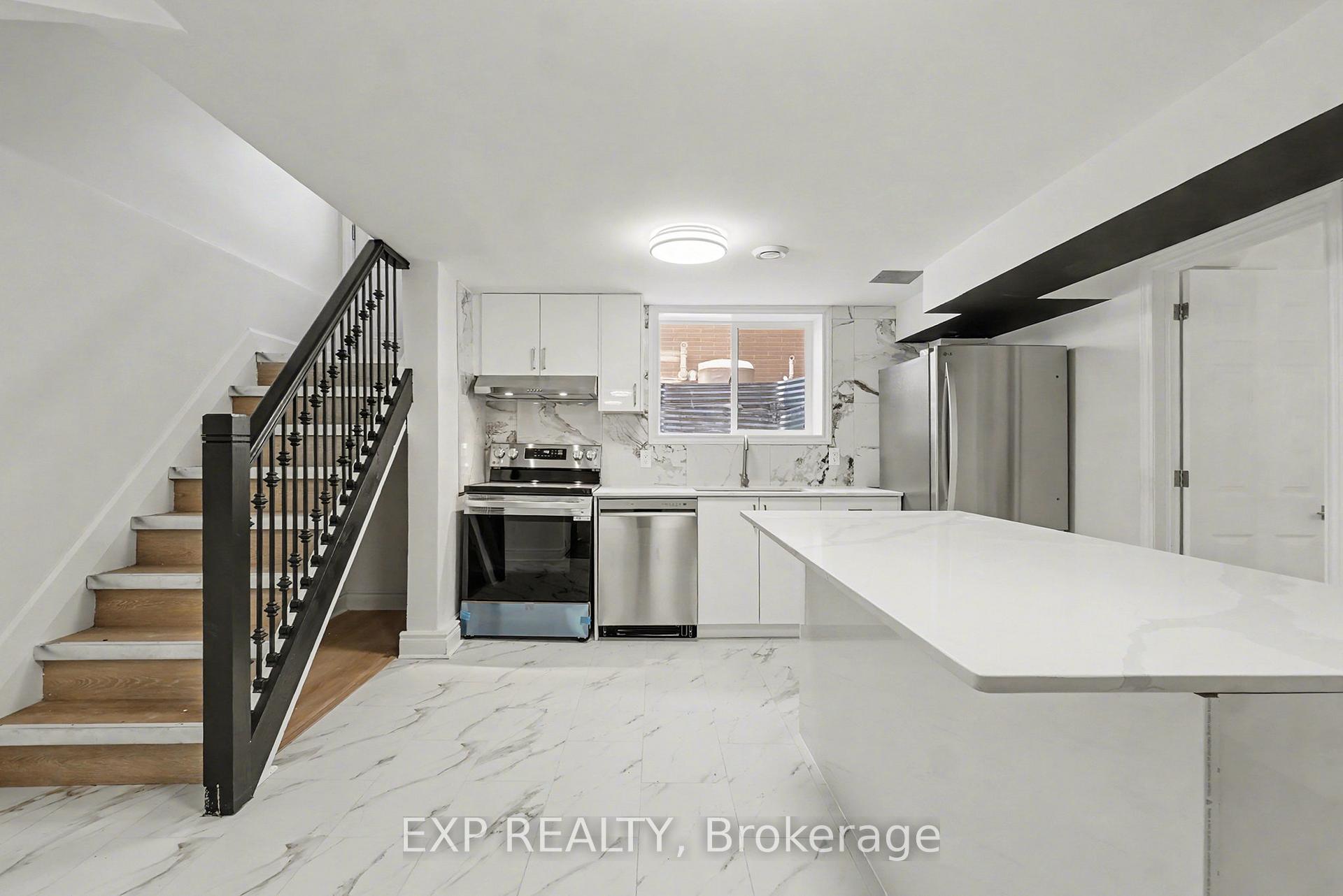 Photo 2 of Unit B, 1181 Tara Drive, Ottawa, Copeland Park — HOMEH