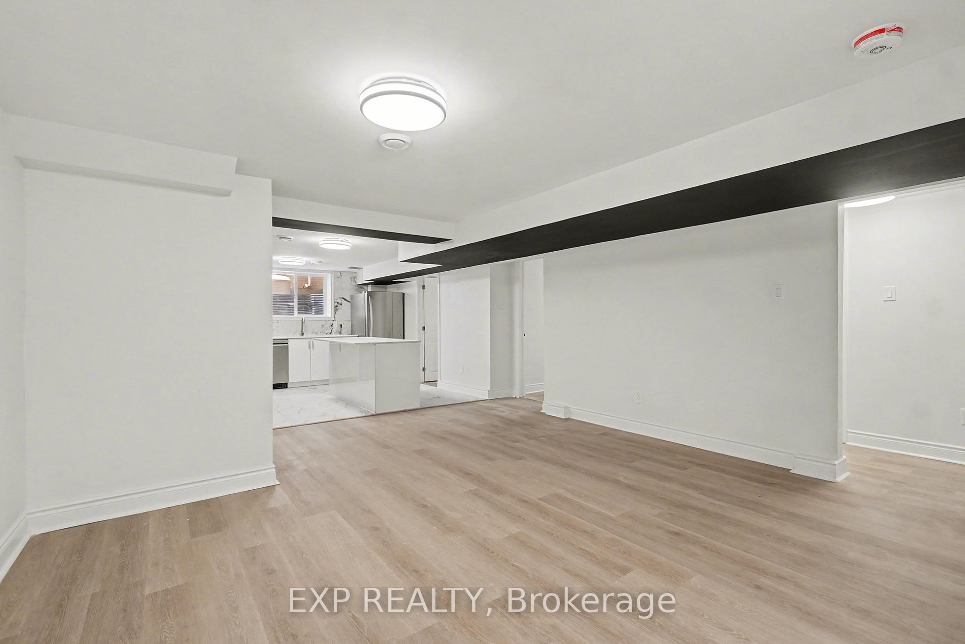 Photo 9 of Unit B, 1181 Tara Drive, Ottawa, Copeland Park — HOMEH