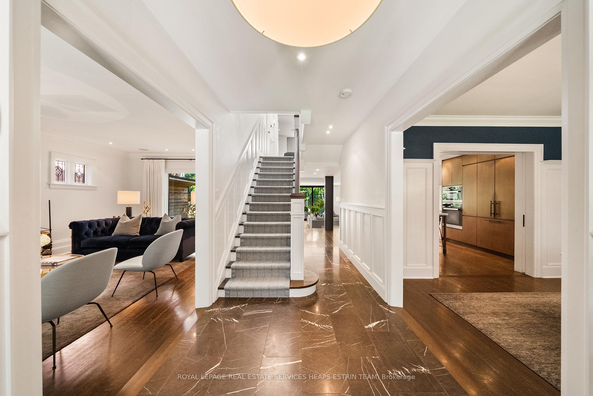 Photo 3 of 85 Douglas Drive, Toronto, Rosedale-Moore Park — HOMEH