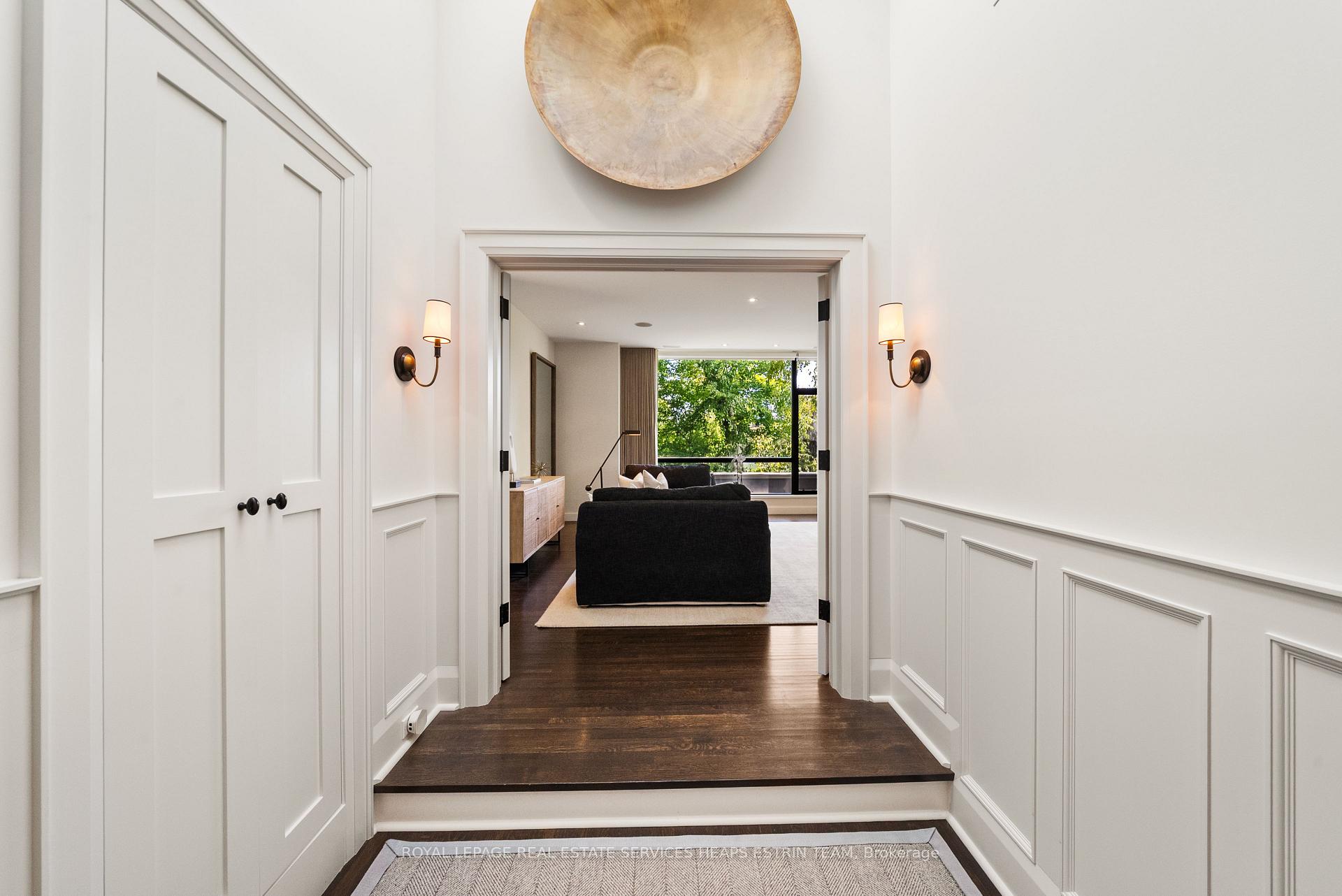 Photo 20 of 85 Douglas Drive, Toronto, Rosedale-Moore Park — HOMEH