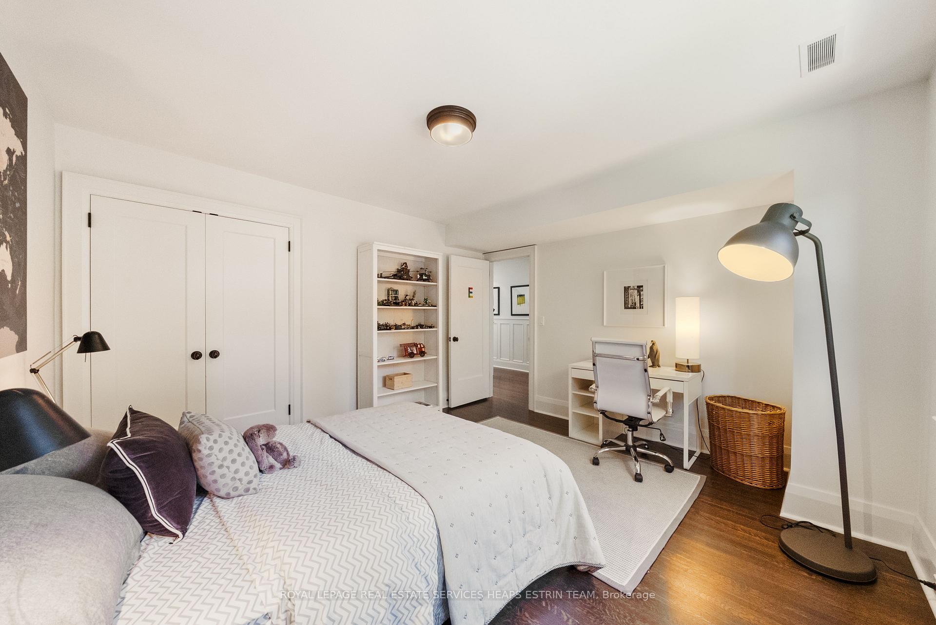 Photo 31 of 85 Douglas Drive, Toronto, Rosedale-Moore Park — HOMEH