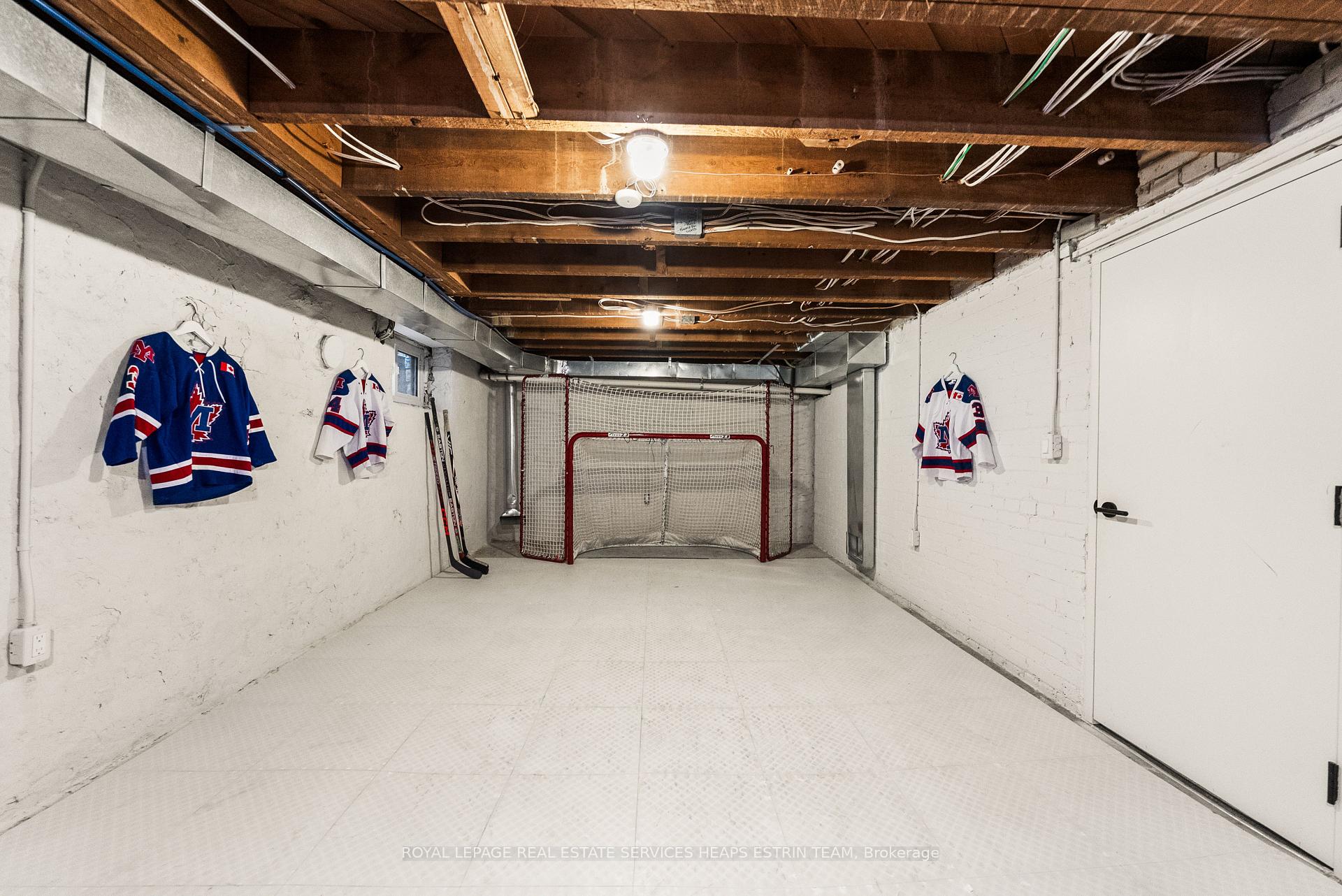 Photo 40 of 85 Douglas Drive, Toronto, Rosedale-Moore Park — HOMEH