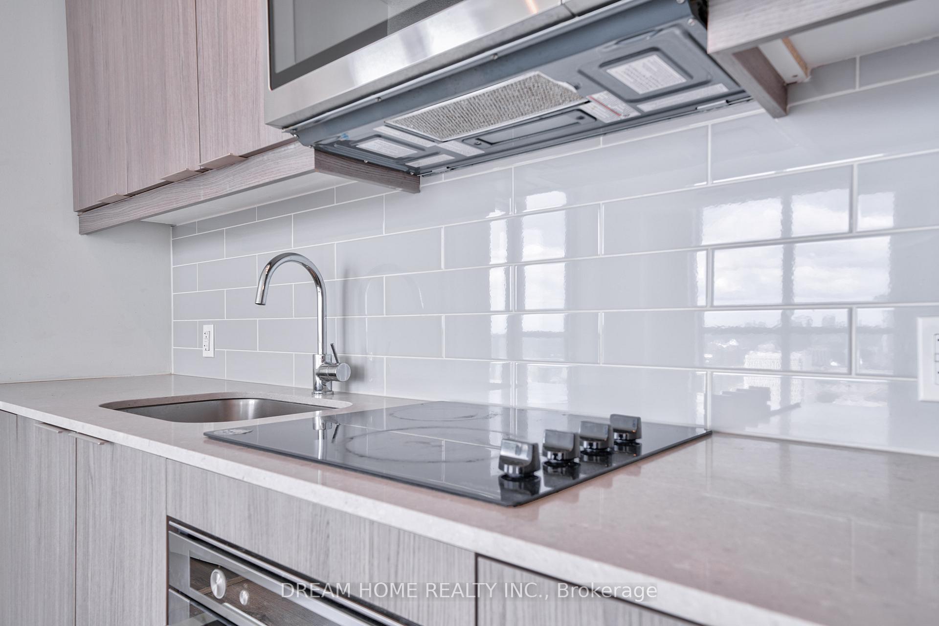 Photo 17 of Unit 2208, 32 Forest Manor Road, North York, Henry Farm — HOMEH
