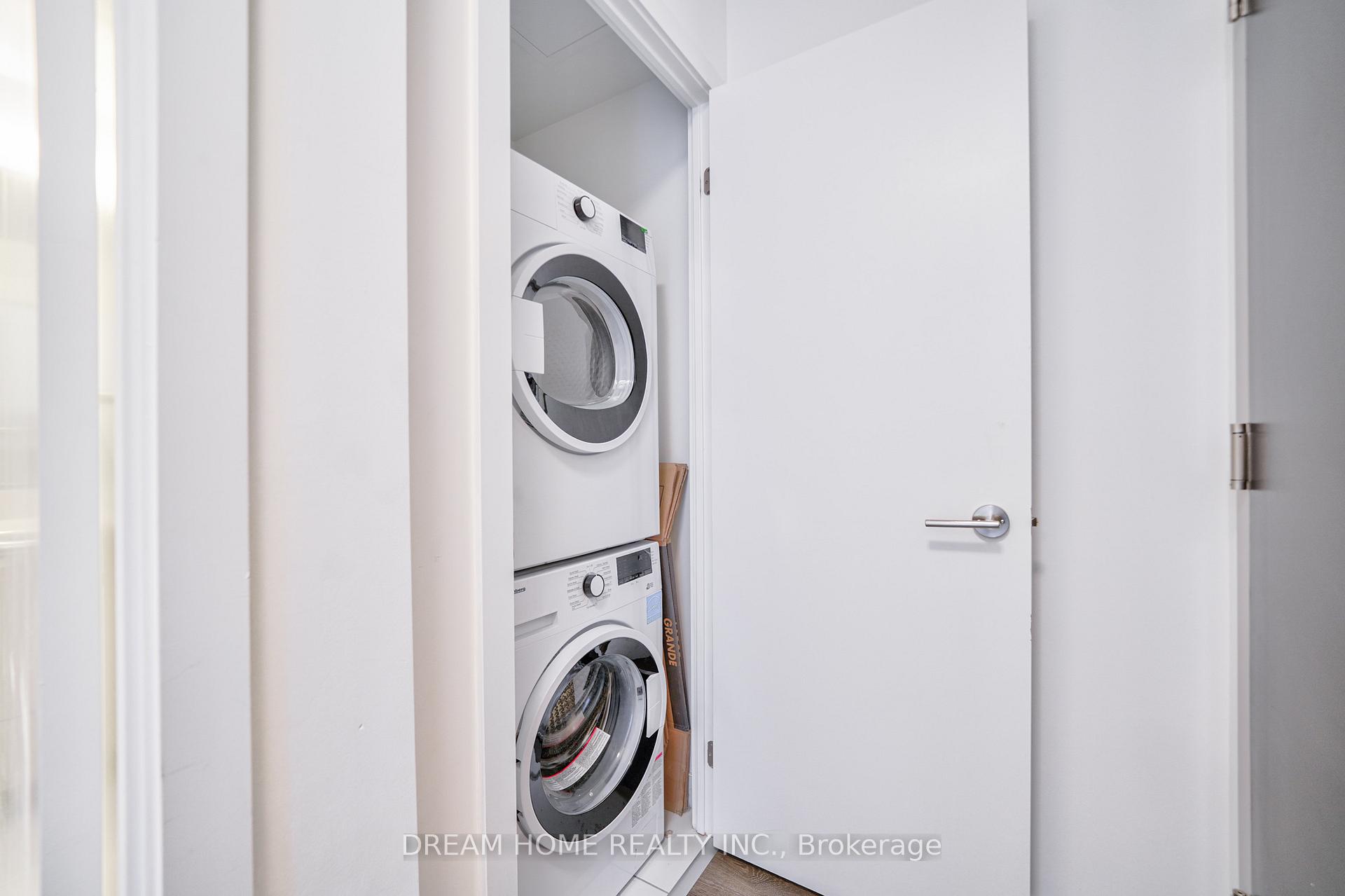Photo 33 of Unit 2208, 32 Forest Manor Road, North York, Henry Farm — HOMEH