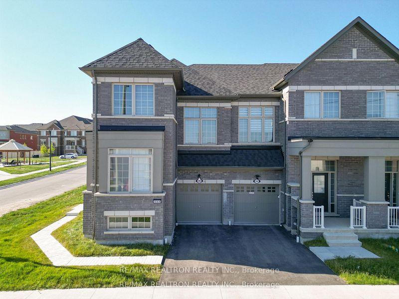 Photo 1 of 988 Grosbeak Trail, Pickering, Rural Pickering — HOMEH