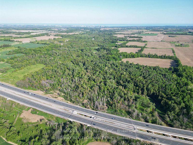 Photo 33 of 988 Grosbeak Trail, Pickering, Rural Pickering — HOMEH