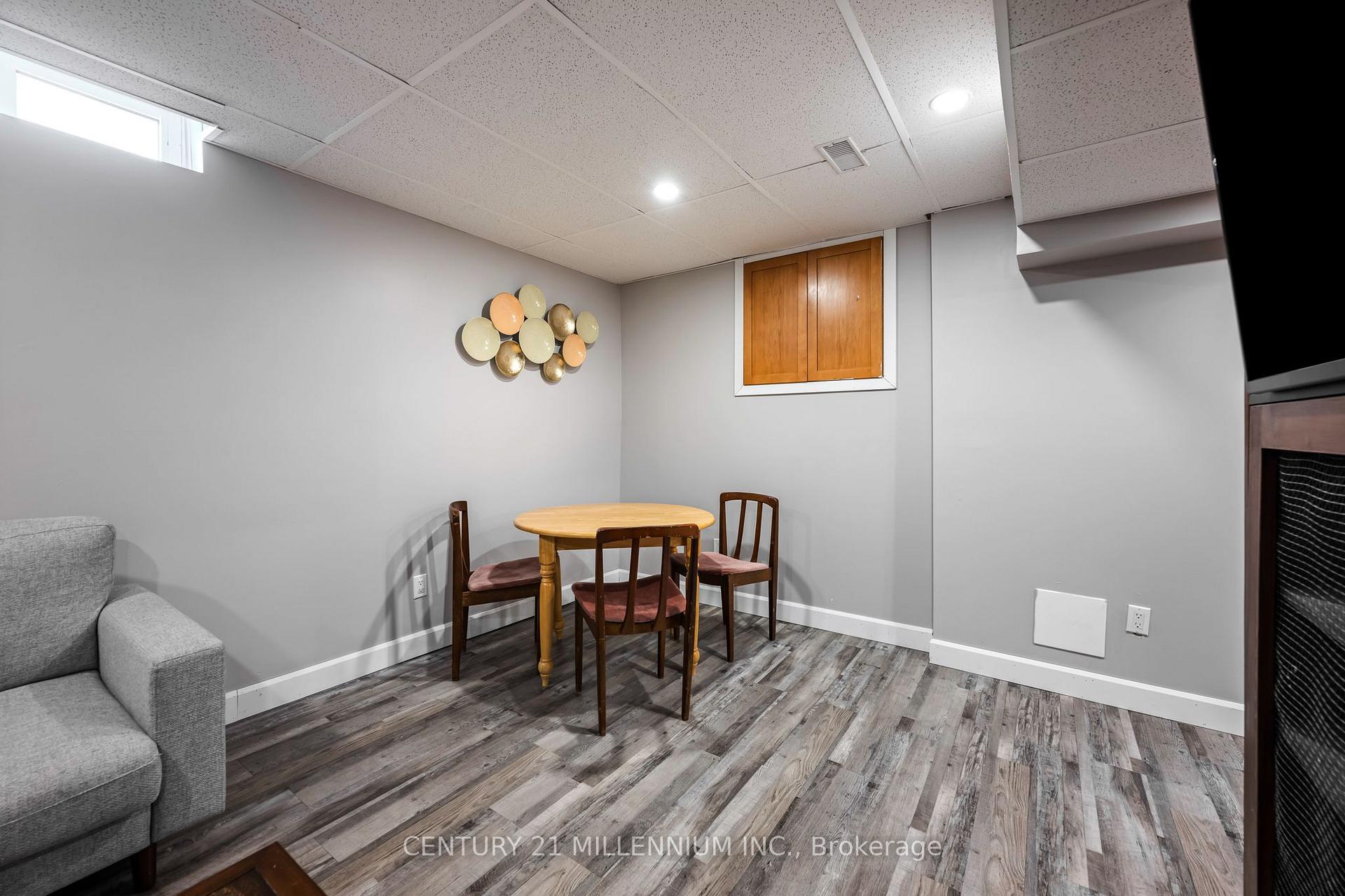 Photo 43 of 364 Stoneheight Place, Waterloo, Conservation Meadows — HOMEH