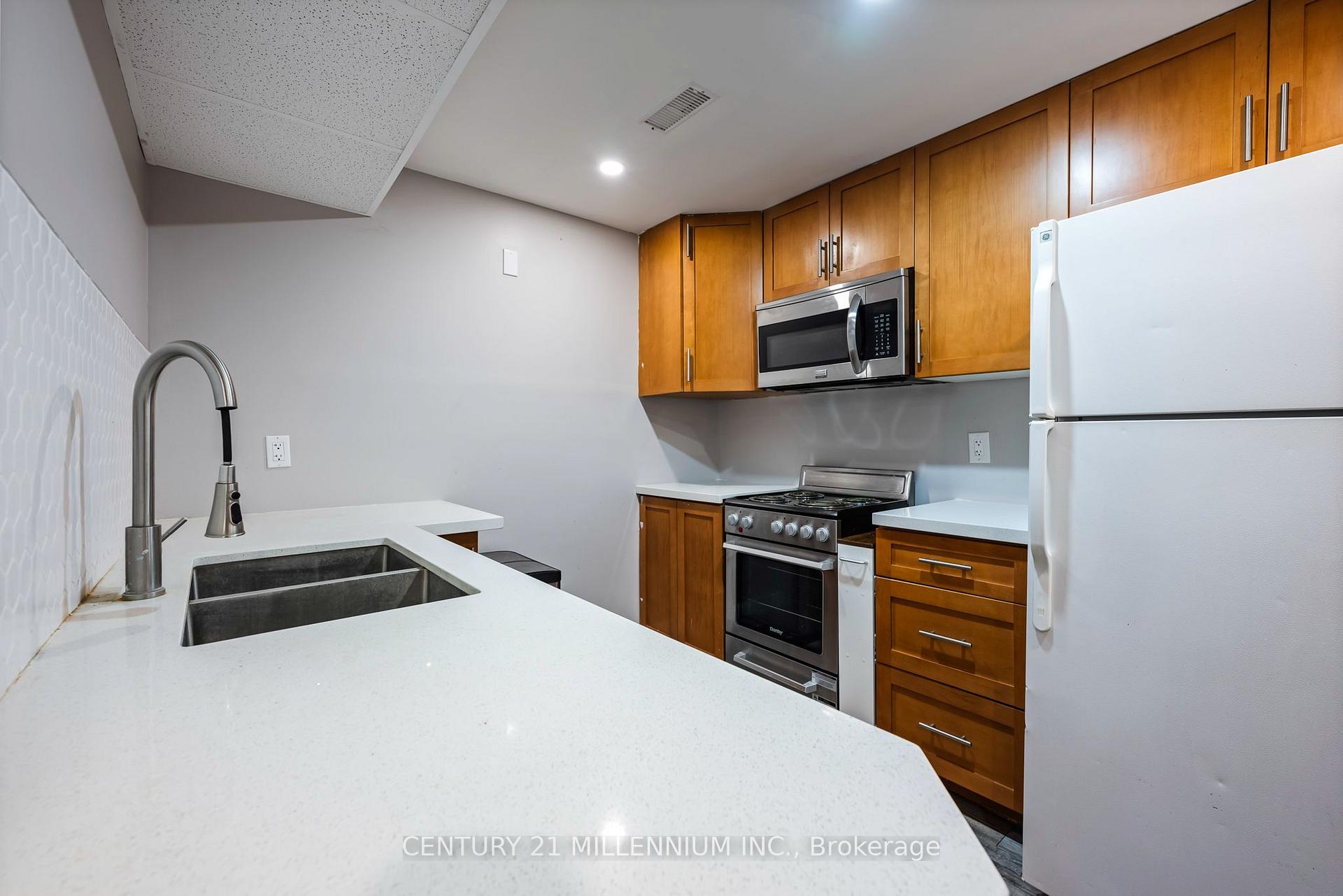 Photo 45 of 364 Stoneheight Place, Waterloo, Conservation Meadows — HOMEH