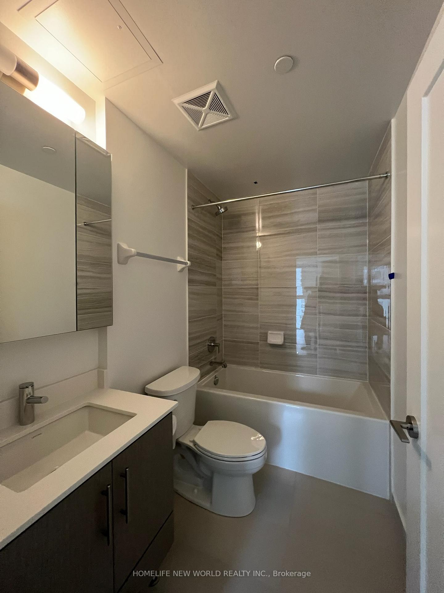 Photo 8 of Unit 1209, 105 Oneida Crescent S, Richmond Hill, Langstaff — HOMEH
