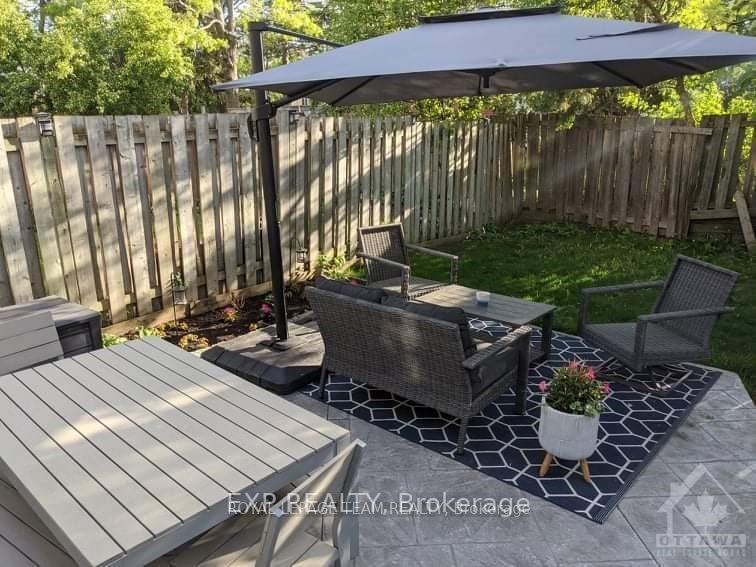 Photo 27 of 203 Thornbury Crescent, Ottawa, Centrepointe — HOMEH