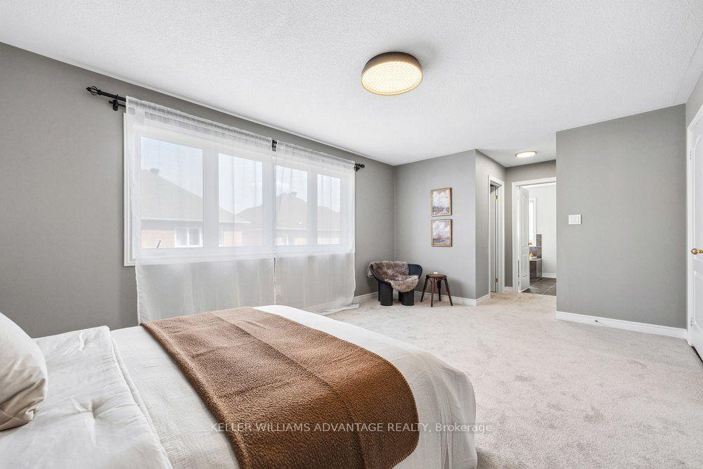 Photo 24 of 75 Forestbrook Drive, Markham, Box Grove — HOMEH