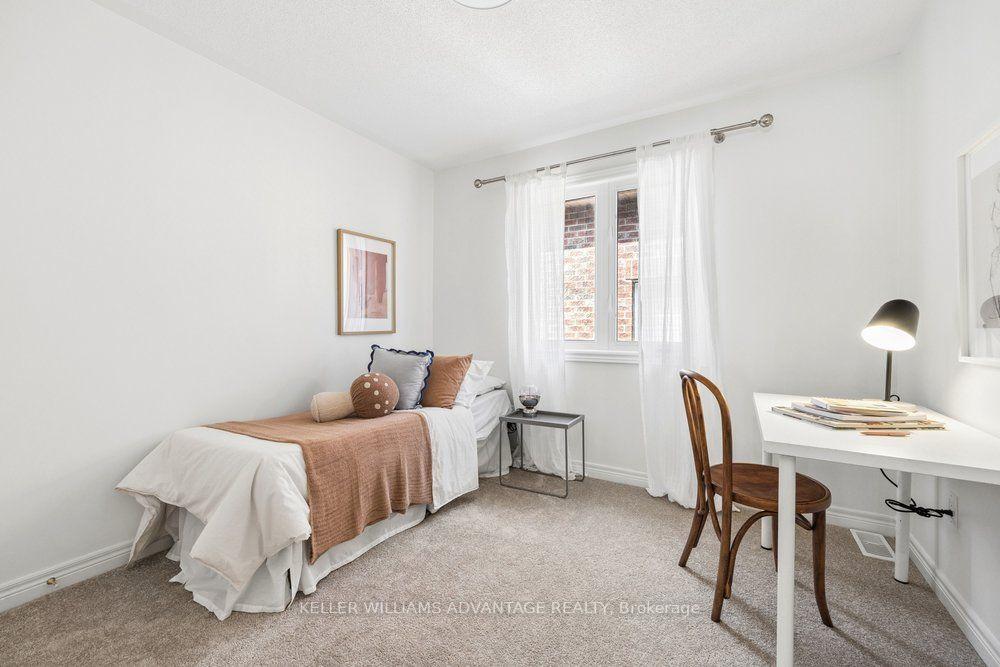Photo 30 of 75 Forestbrook Drive, Markham, Box Grove — HOMEH