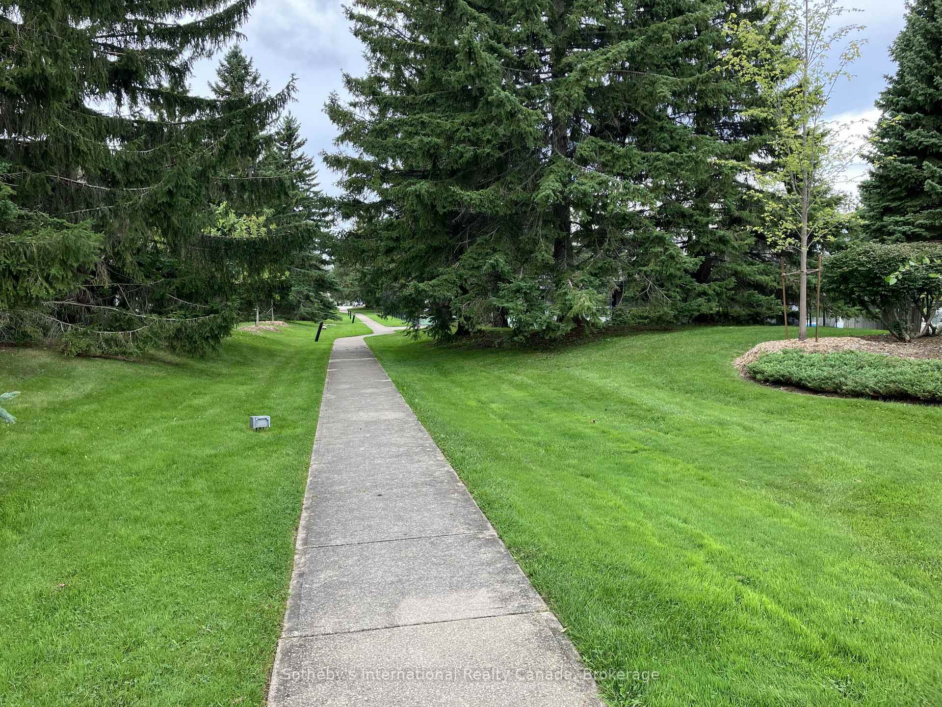 Photo 30 of 465 Mariners Way, Collingwood — HOMEH