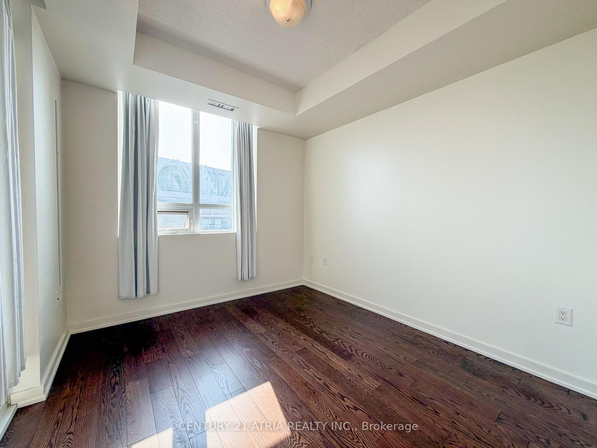 Photo 8 of Unit 2506, 125 Western Battery Road, Toronto, Niagara — HOMEH