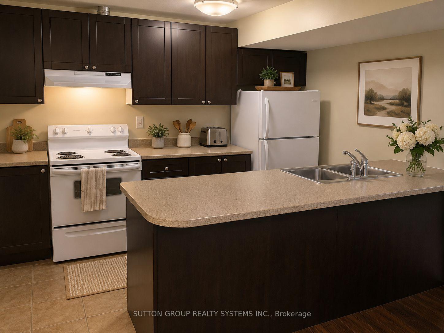 Photo 5 of Unit Lower, 18 Worthington Avenue, Brampton, Fletcher's Meadow — HOMEH