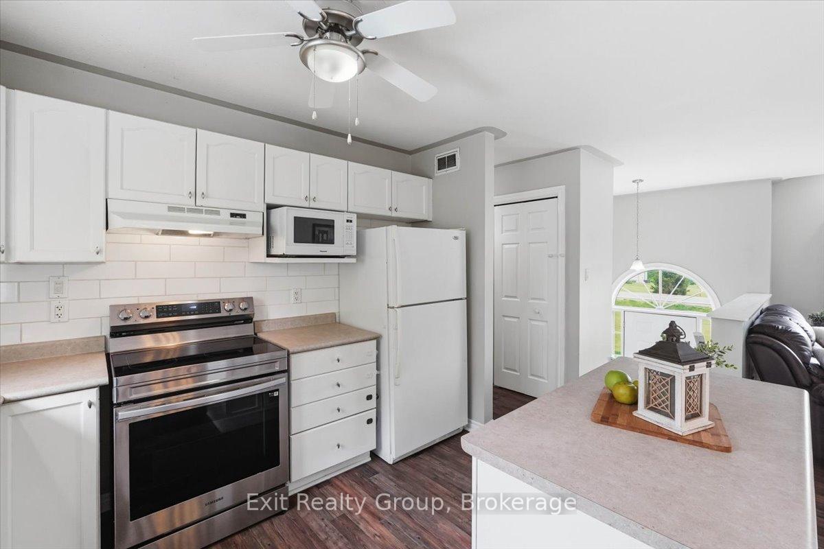Photo 12 of 15448 Telephone Road, Brighton, Rural Brighton — HOMEH