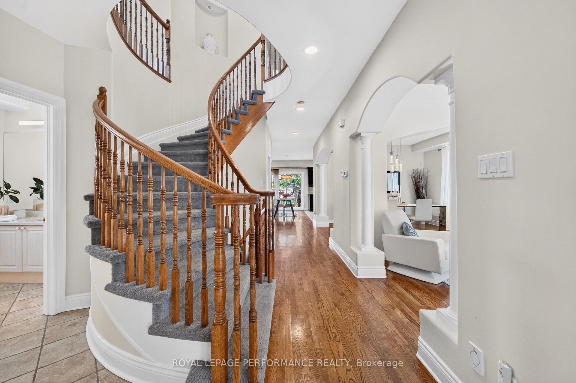 Photo 3 of 22 Monet Court, Ottawa, Upper Hunt Club — HOMEH