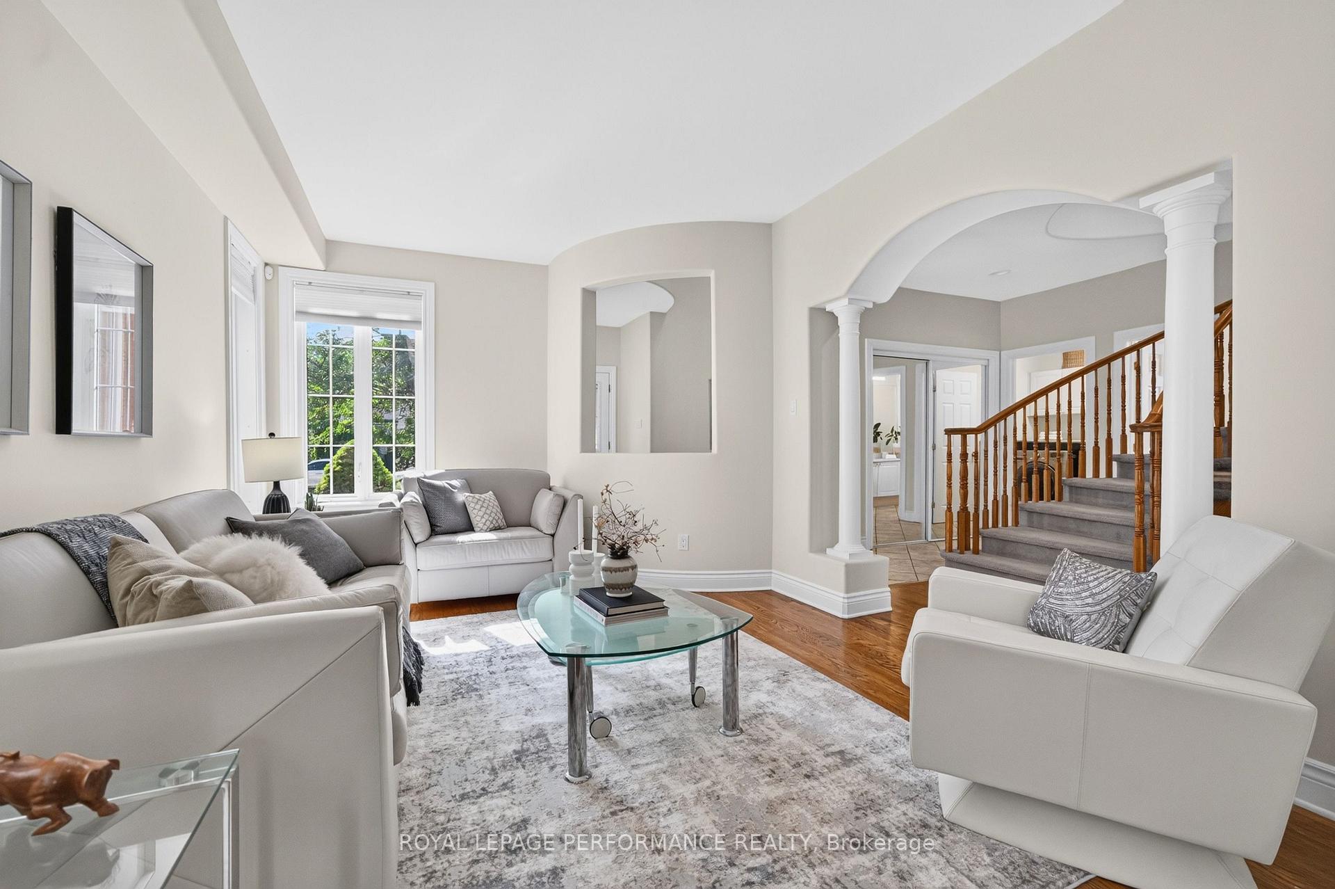 Photo 5 of 22 Monet Court, Ottawa, Upper Hunt Club — HOMEH